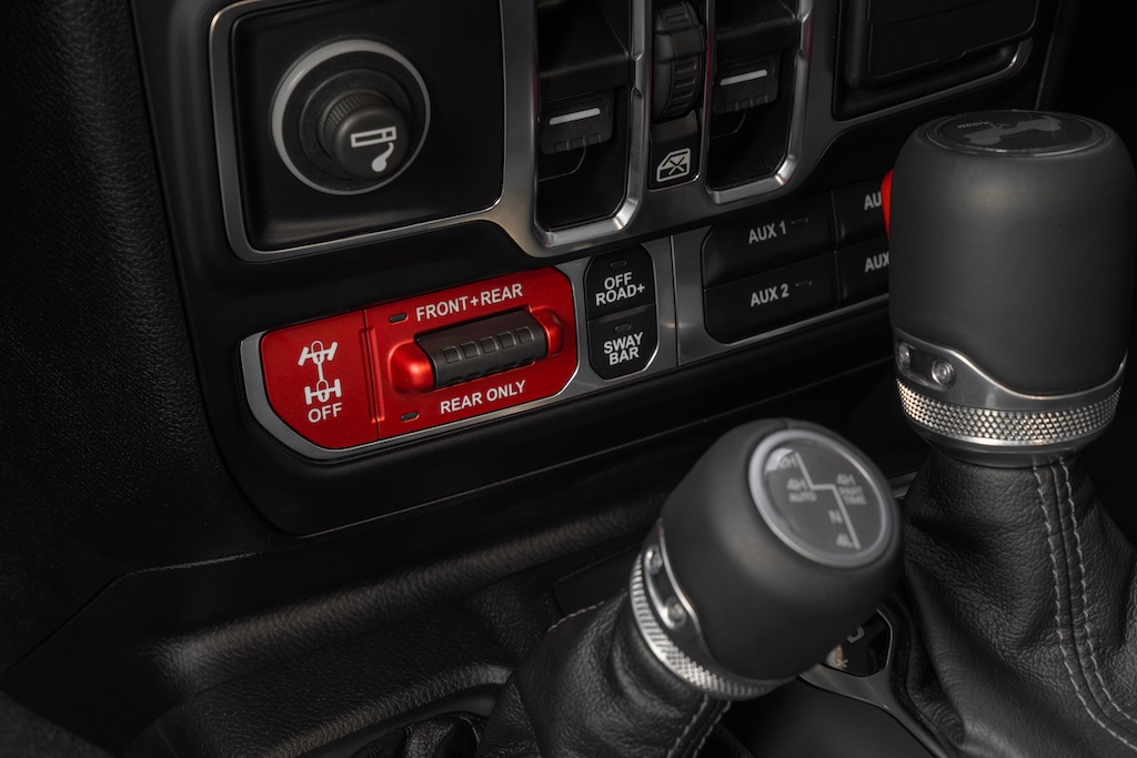 Jeep Wrangler Rubicon _310526_14.jpg