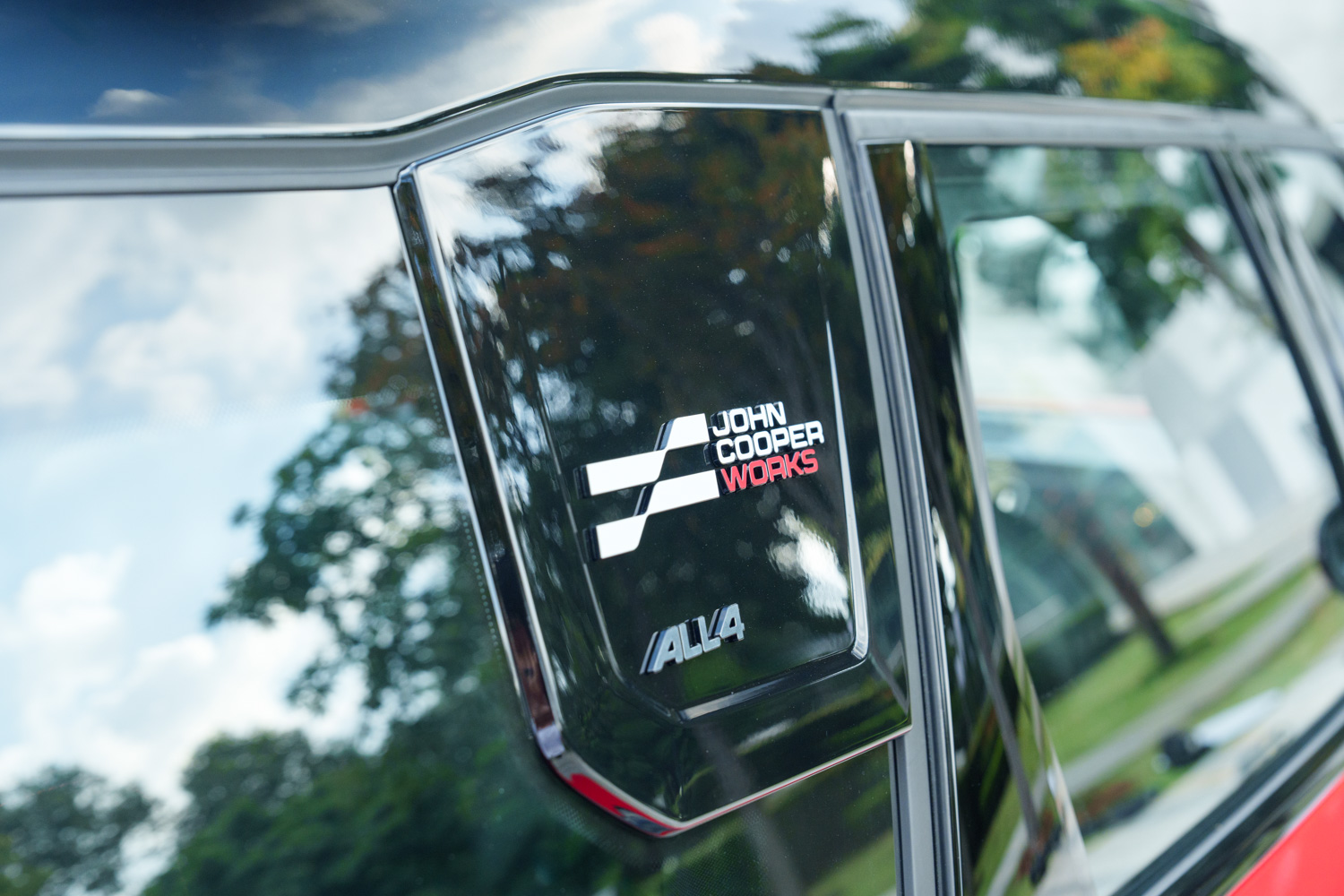 John-Cooper-Works-Countryman-anh-_1.jpg