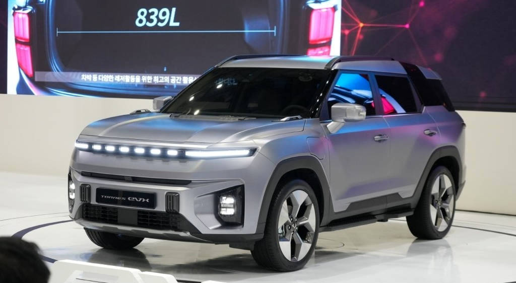 kg-mobility-torres-evx-01.jpg
