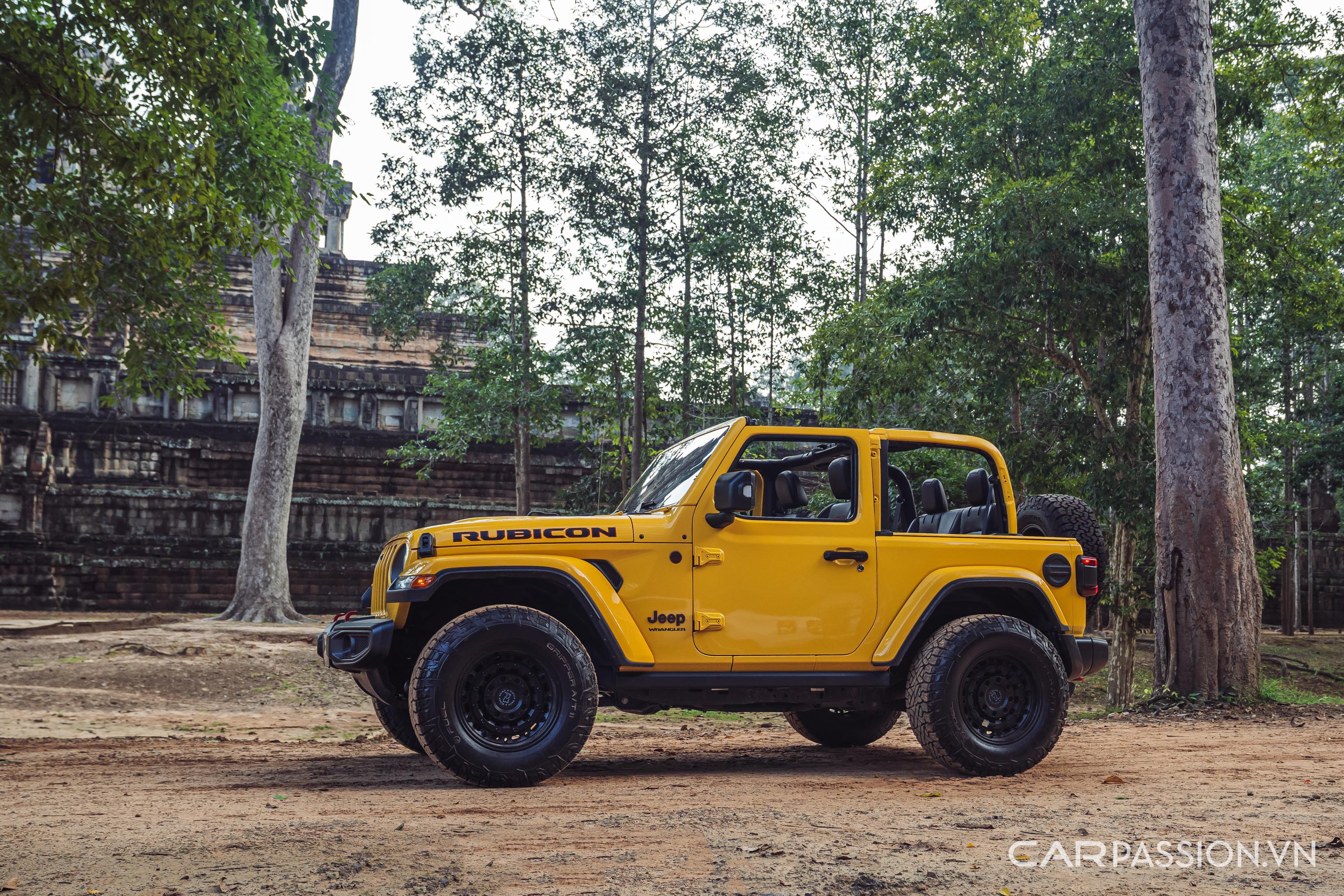 kham-pha-Jeep-Wrangler-Rubicon-anh--2.jpg