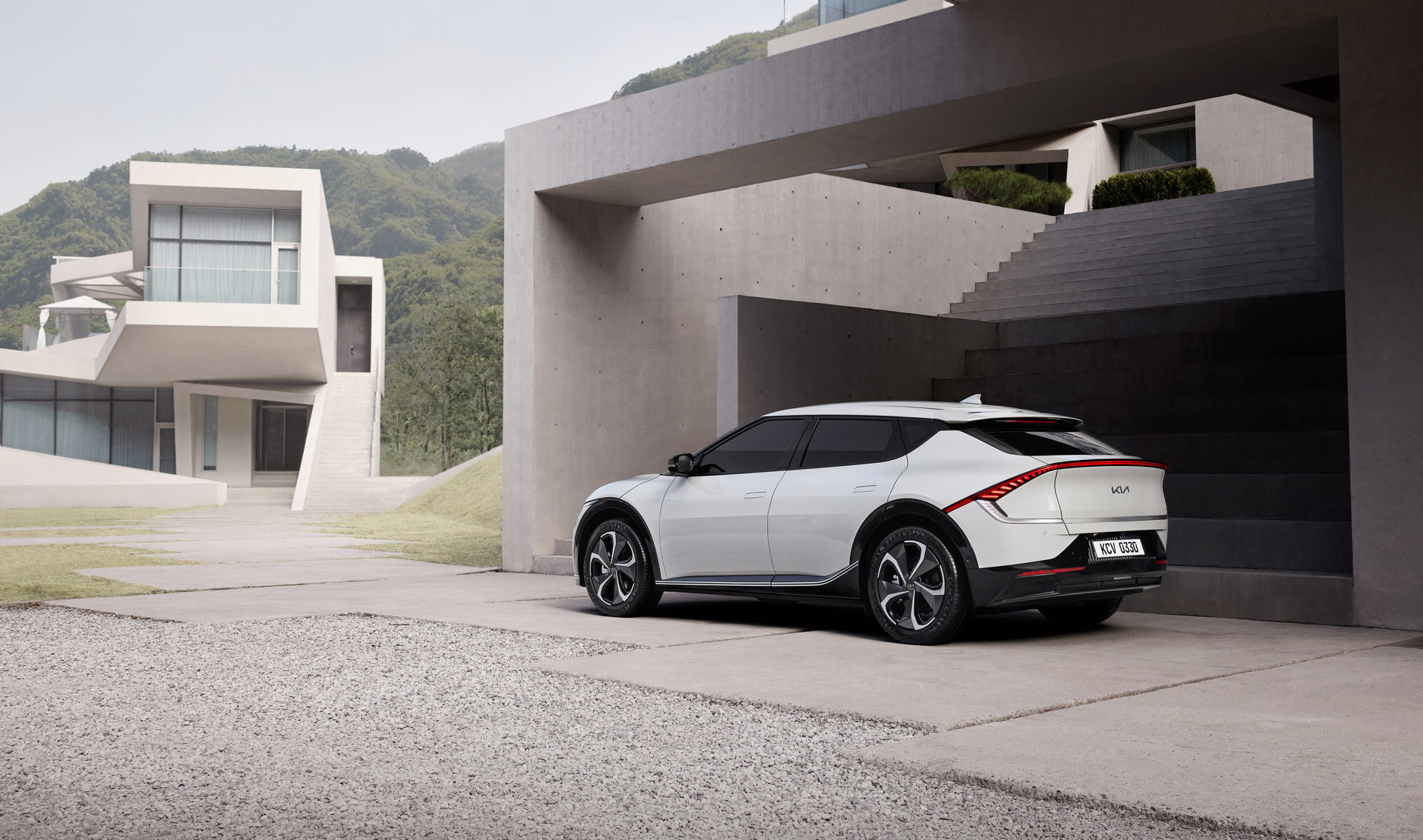 Kia-EV6-2.jpg