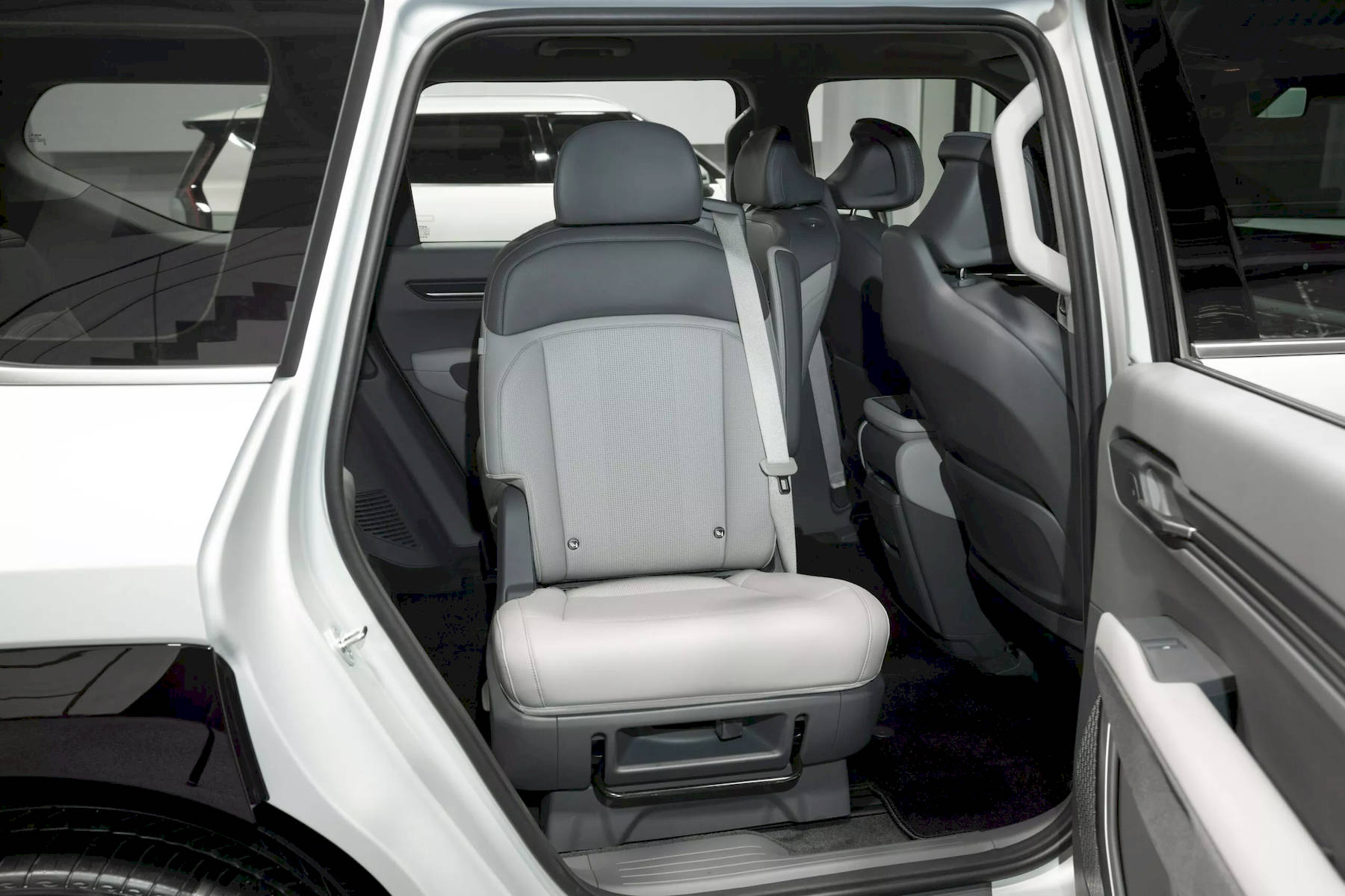 kia-ev9-01.jpg