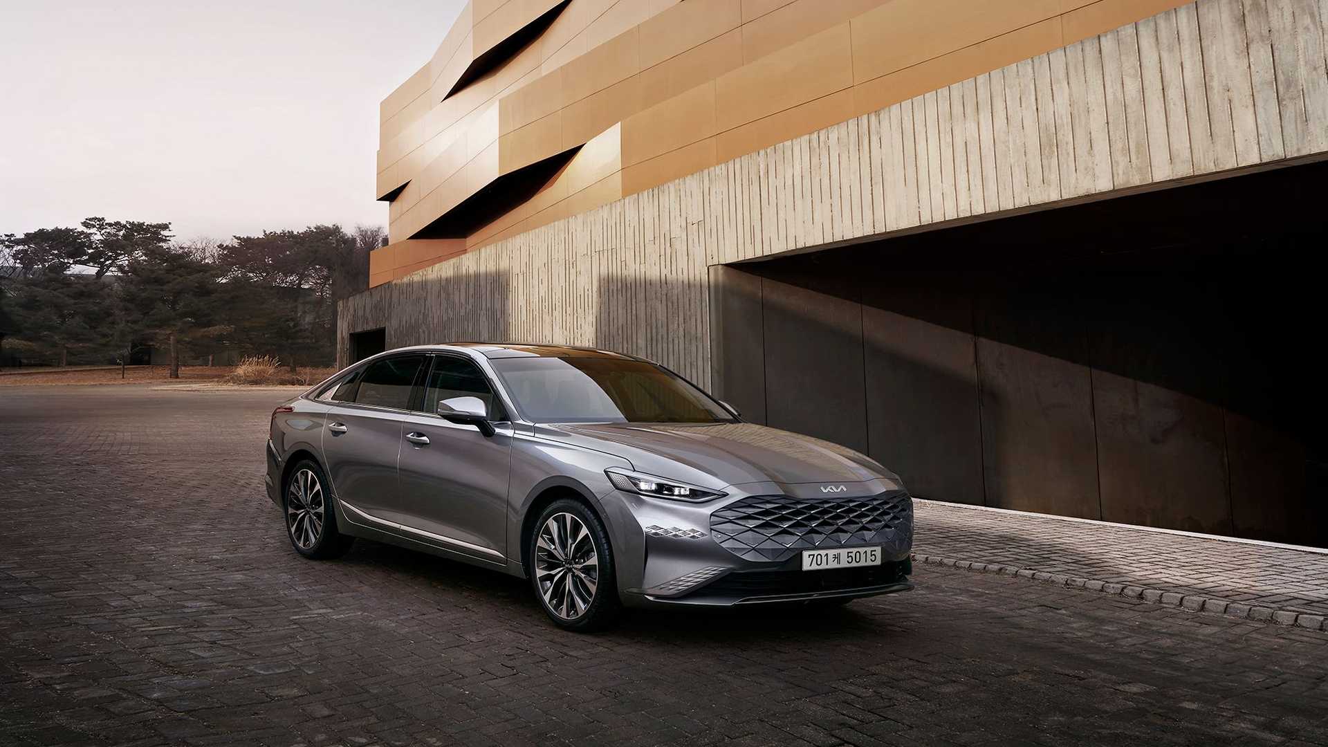 KIA K8 (1).jpg
