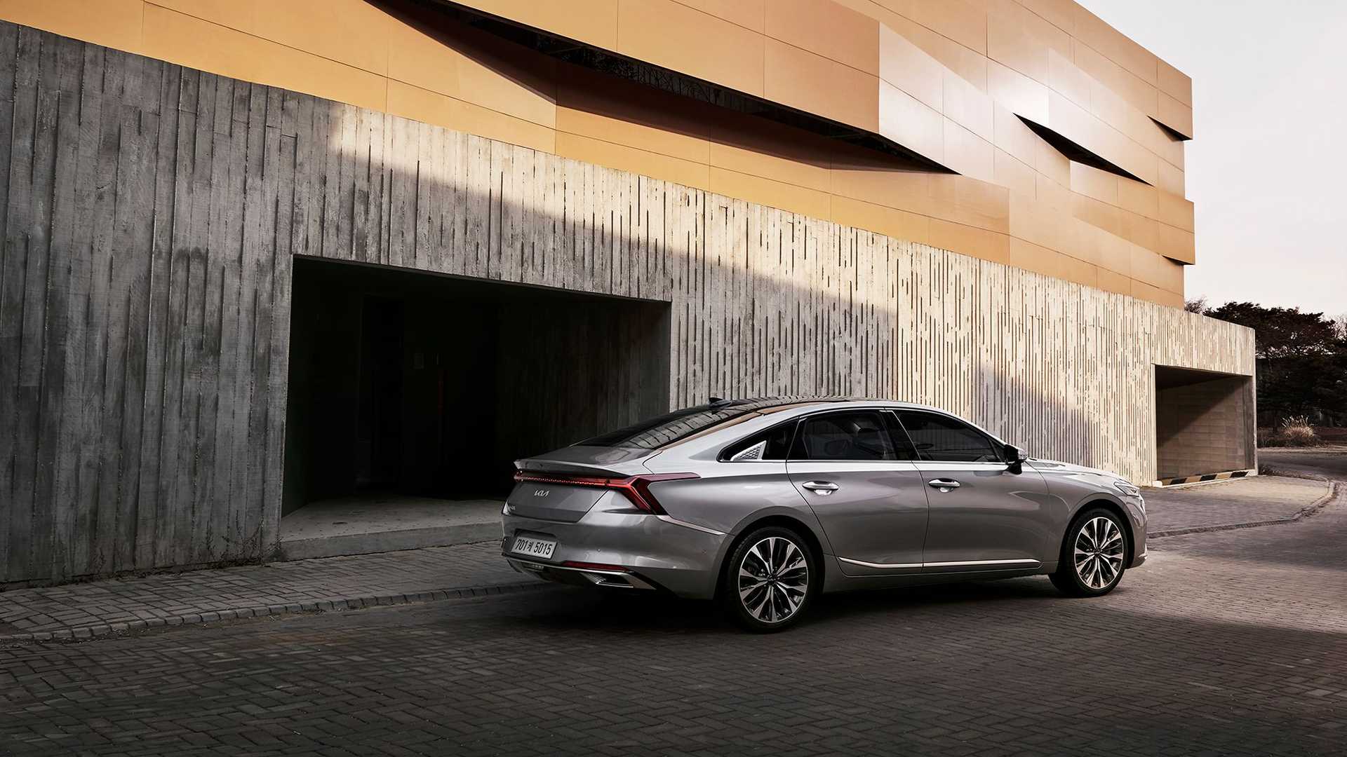 KIA K8 (6).jpg