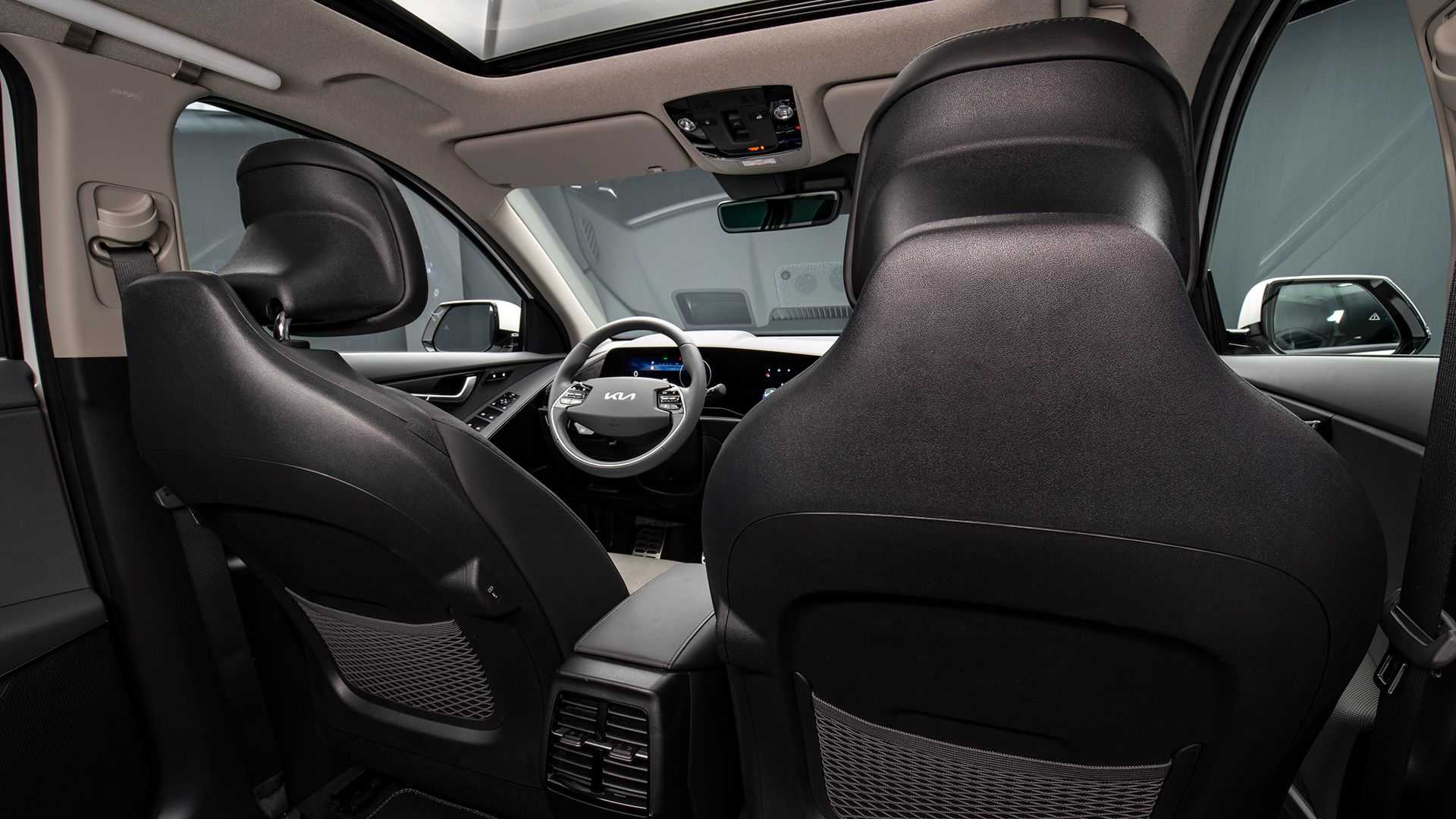 Kia Niro (14).jpg