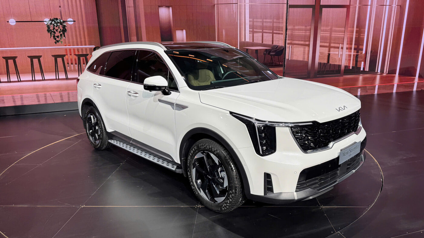 Kia-Sorento-Hybrid-và-New-Sportage-Hybrid-ra-mắt-thị-trường-Việt-Nam (2).jpg