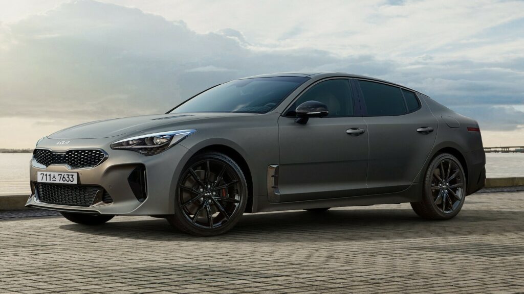 KIA Stinger (9).jpg