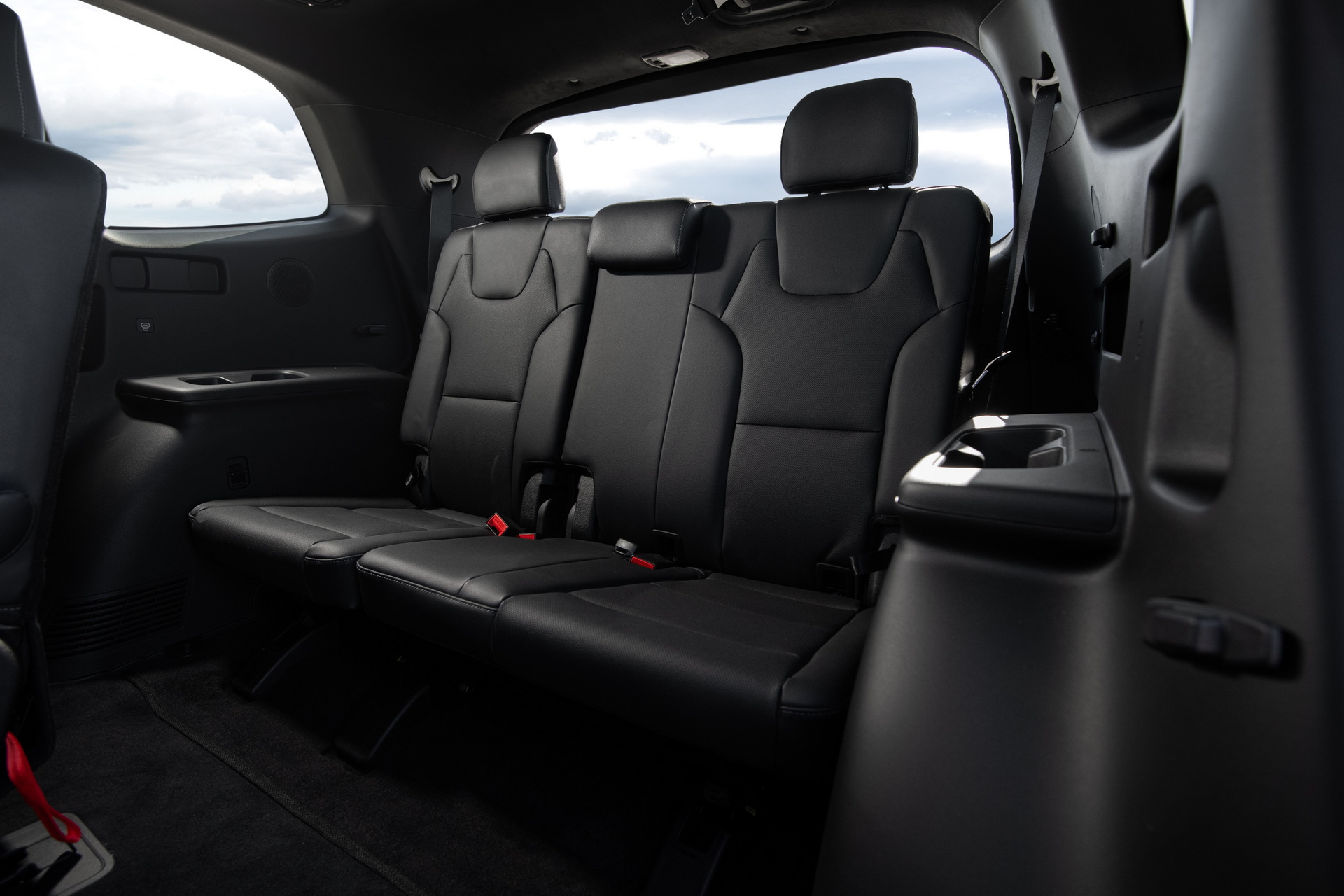 Kia Telluride (10).jpg