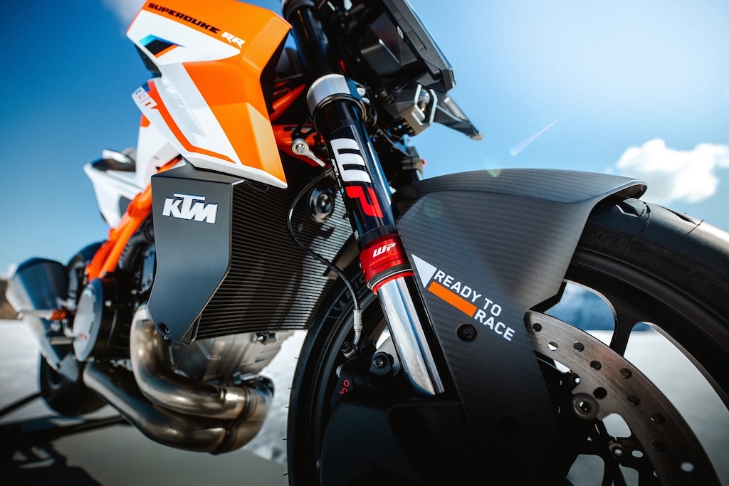 ktm-1390-super-duke-anh-5.jpg