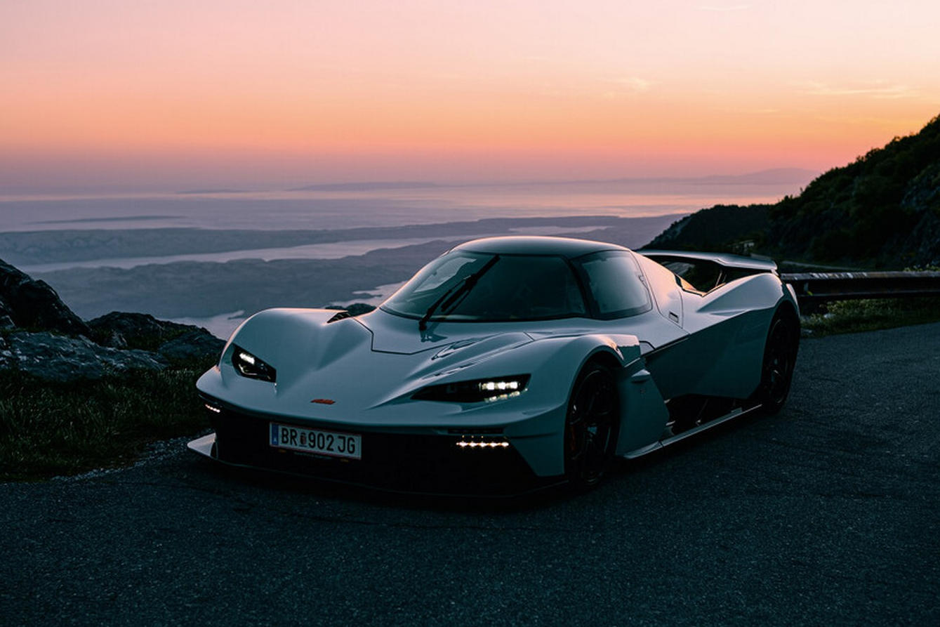 KTM-X-Bow-GT-XR-7.jpg