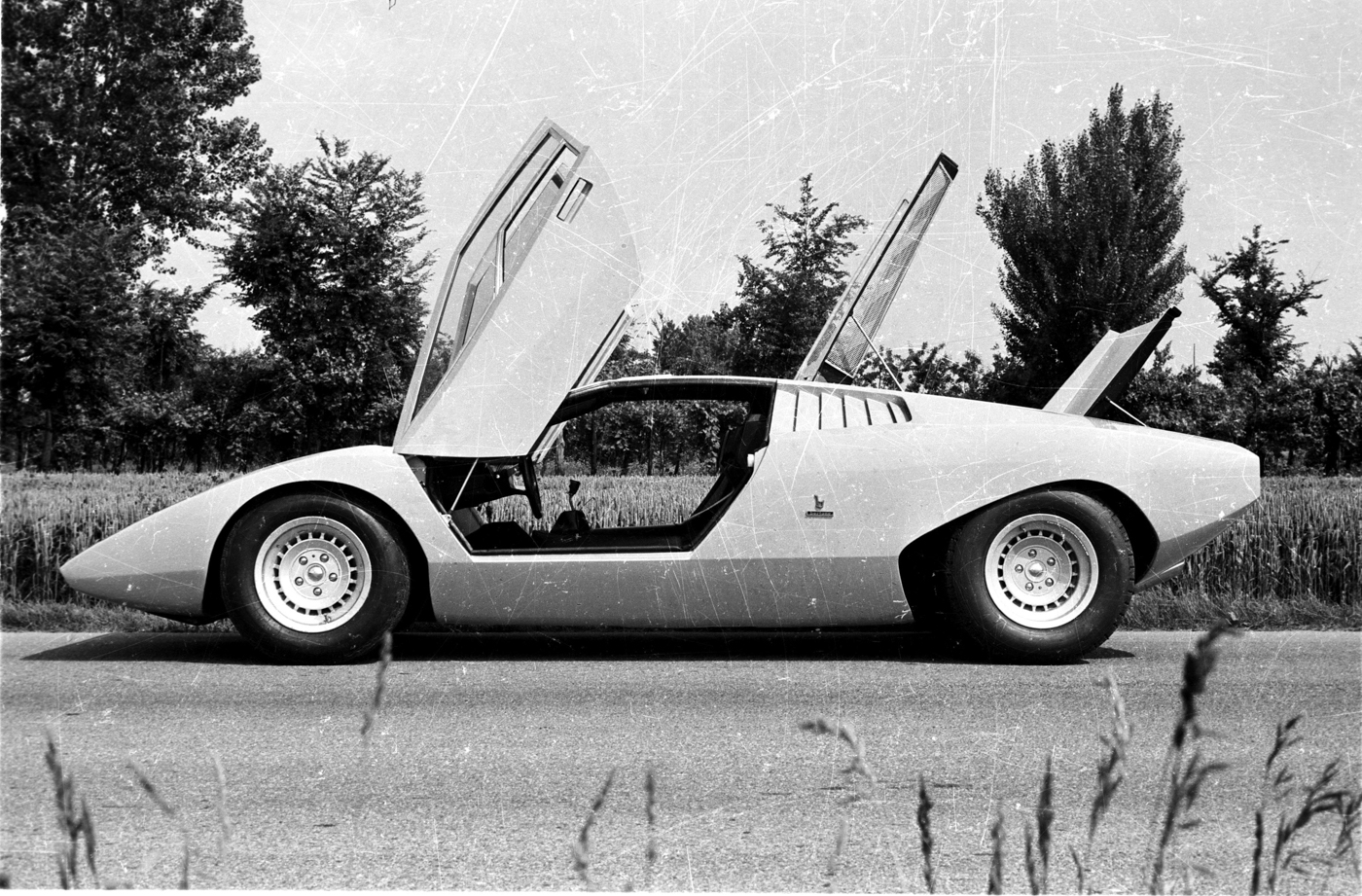 kỷ-niệm-105-năm-ngày-sinh-Ferruccio-Lamborghini-5.jpg