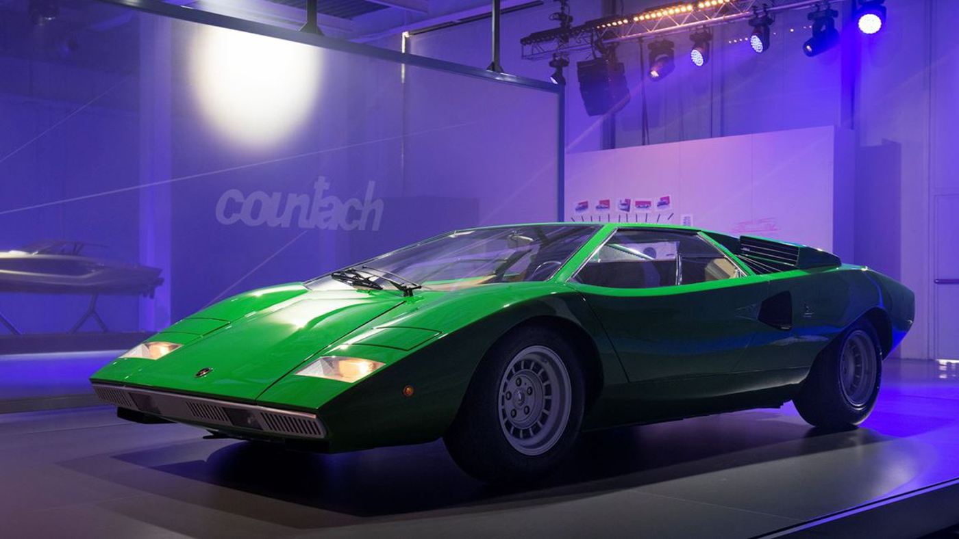 Lamborghini at Milan Design Week (16).JPG