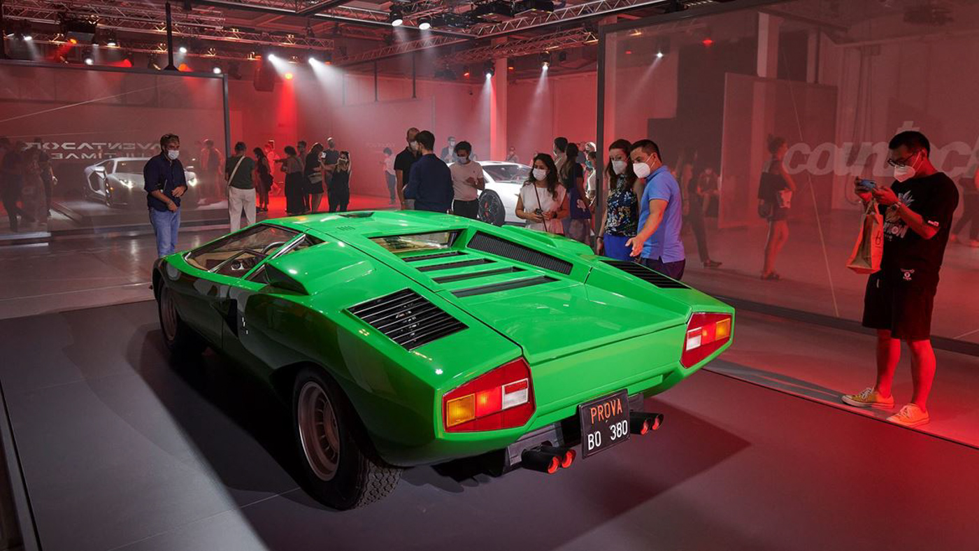 Lamborghini at Milan Design Week (7).JPG