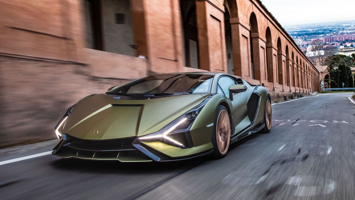 Lamborghini Awards (5).jpg