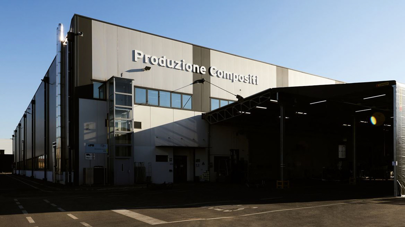 Lamborghini Carbon Composite (22).JPG