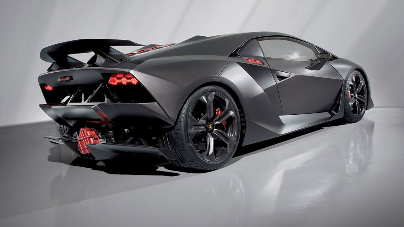 Lamborghini Carbon Composite (27).JPG