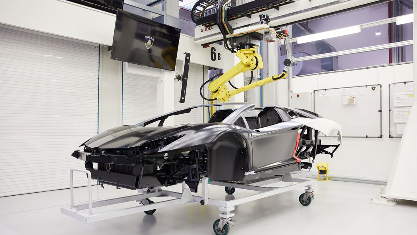 Lamborghini Carbon Composite (32).JPG