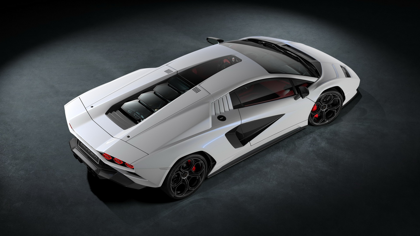 Lamborghini Countach LPI 800-4 (7).JPG