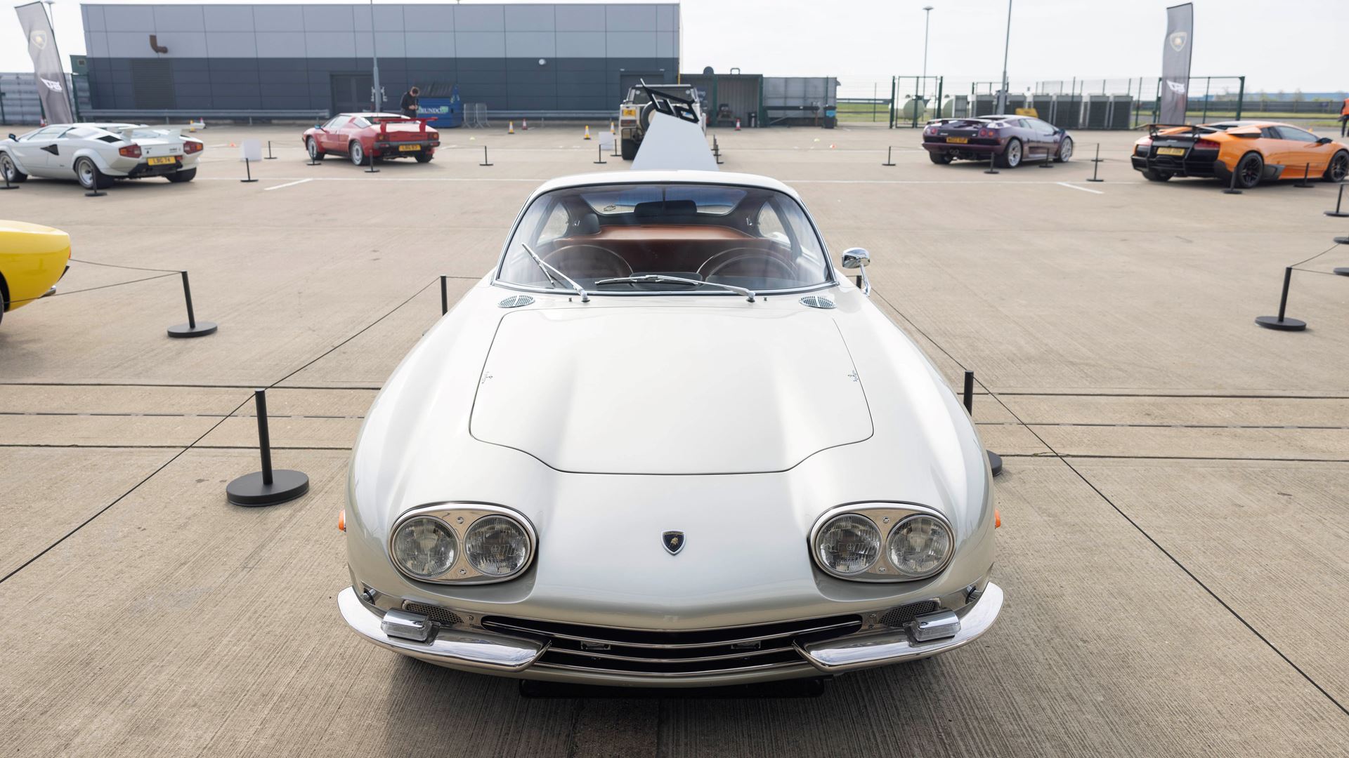 lamborghini-day-uk-at-silverstone-circuit-12.jpg
