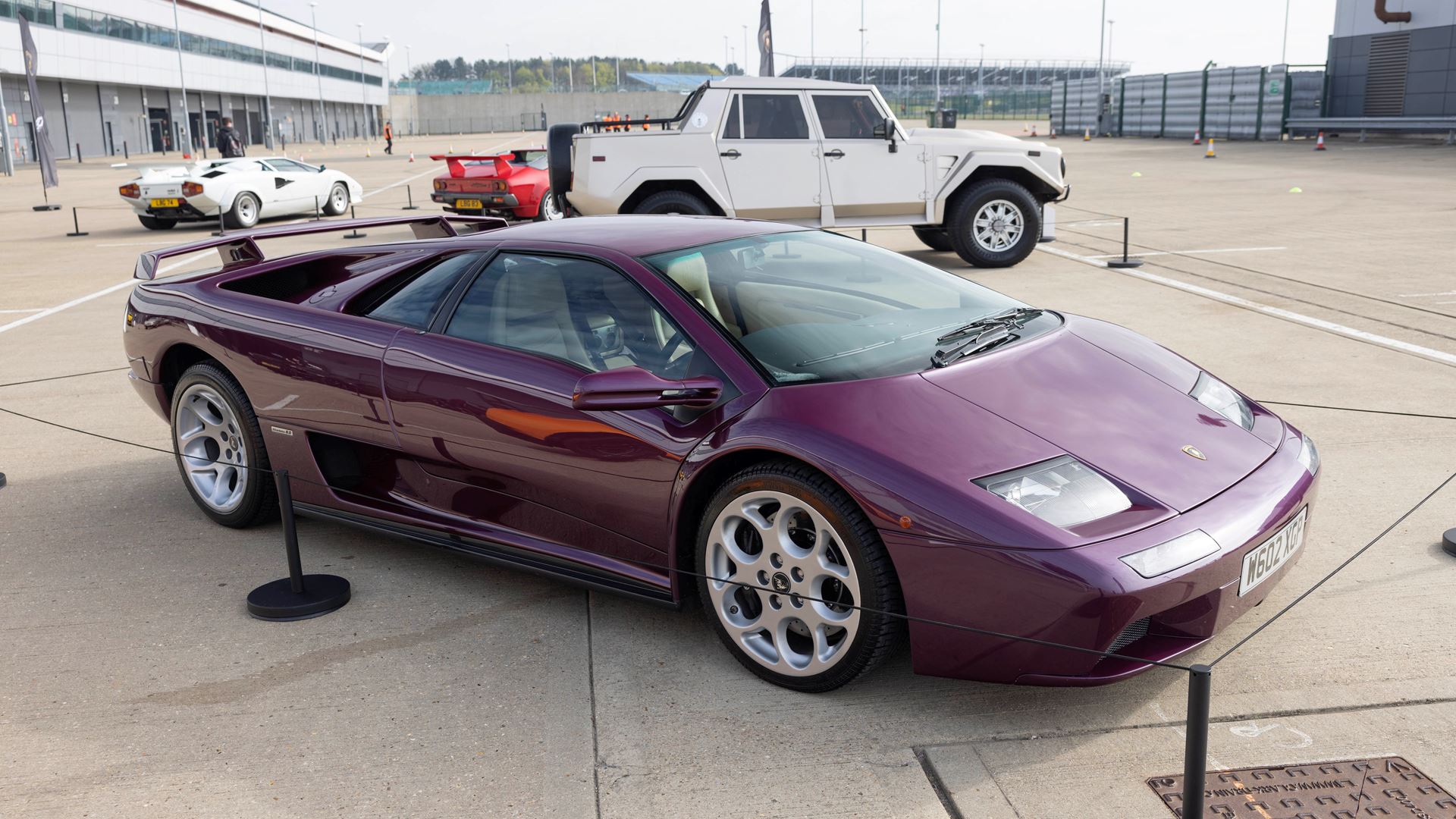lamborghini-day-uk-at-silverstone-circuit-15.jpg