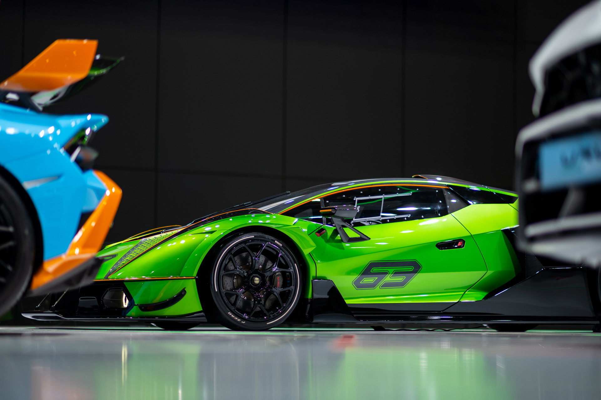 lamborghini-essenza-scv12-1.jpg