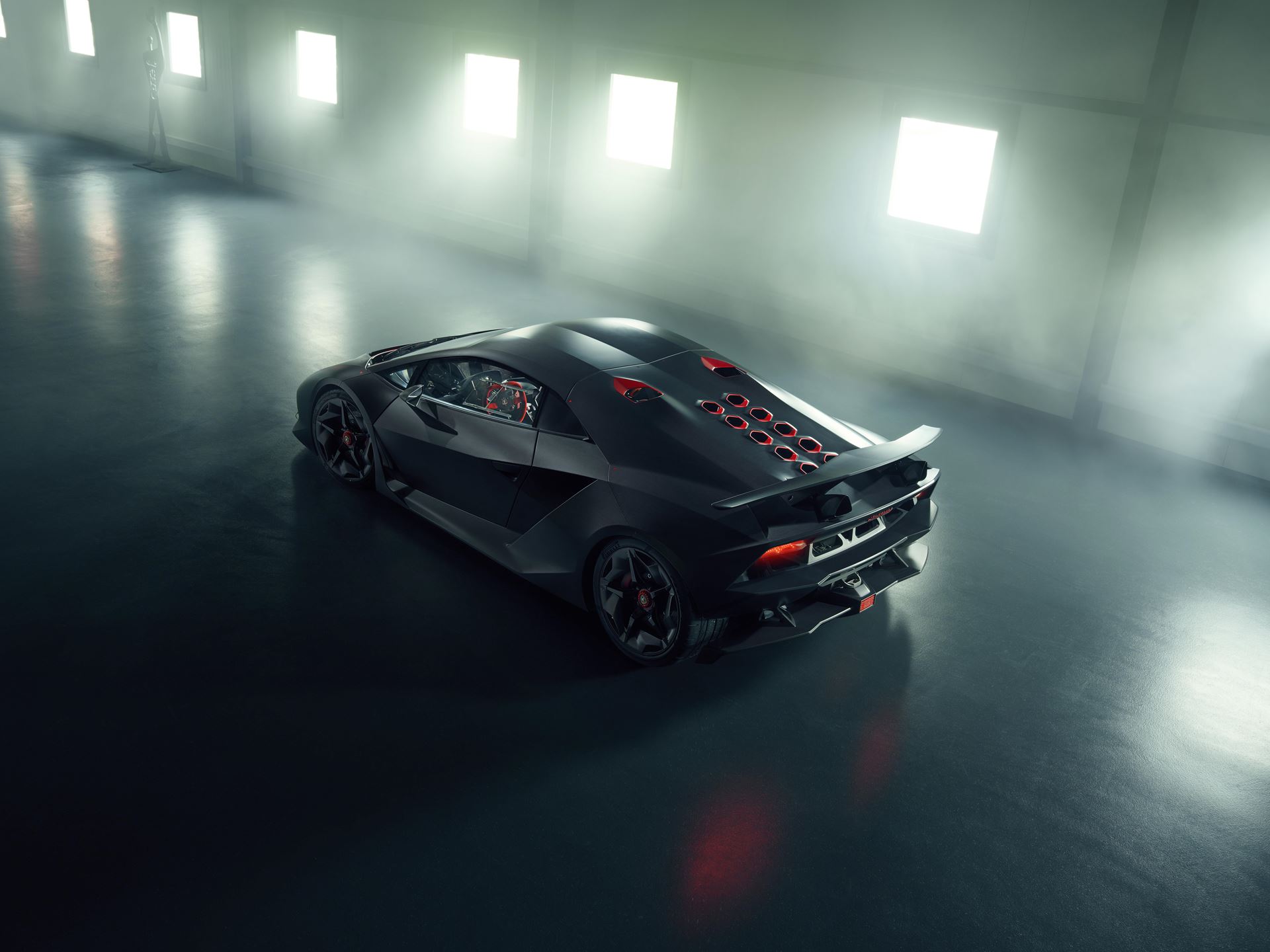 Lamborghini few-offs_07.jpg