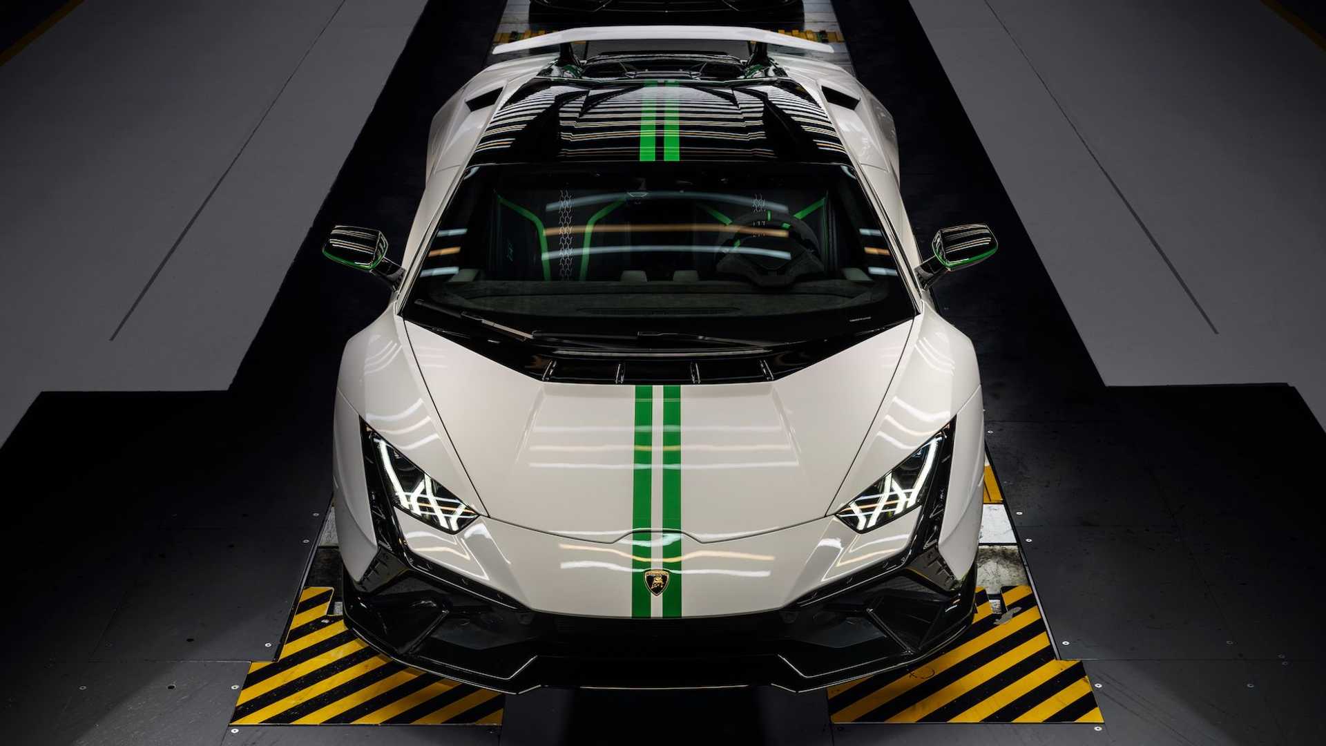 lamborghini-huracan-60th-anniversary-editions.jpg