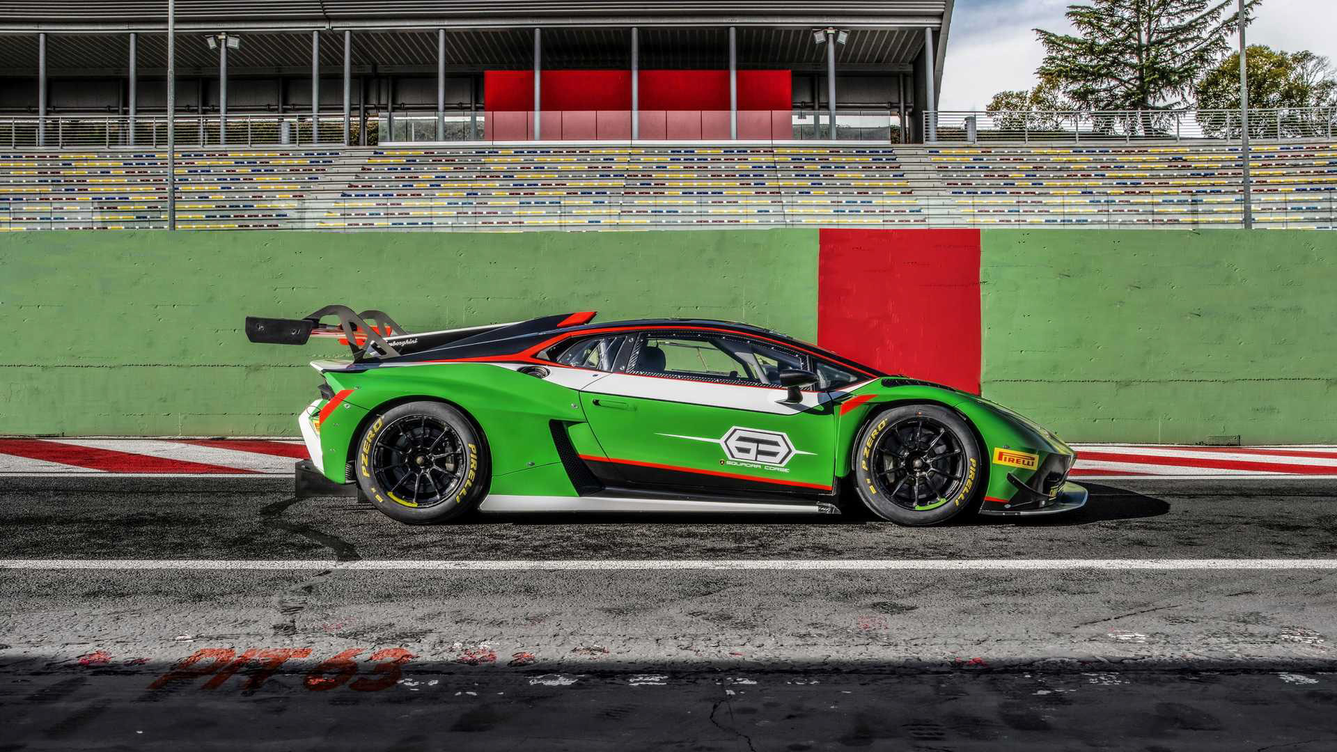 Lamborghini Huracan GT3 EVO2 (7).JPG