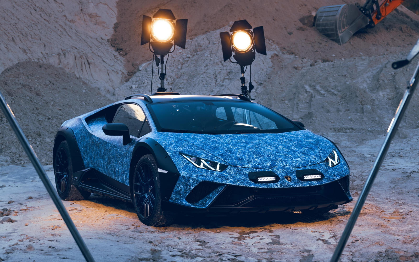 Lamborghini-Huracan-Sterrato-Opera-Unica-2.jpg