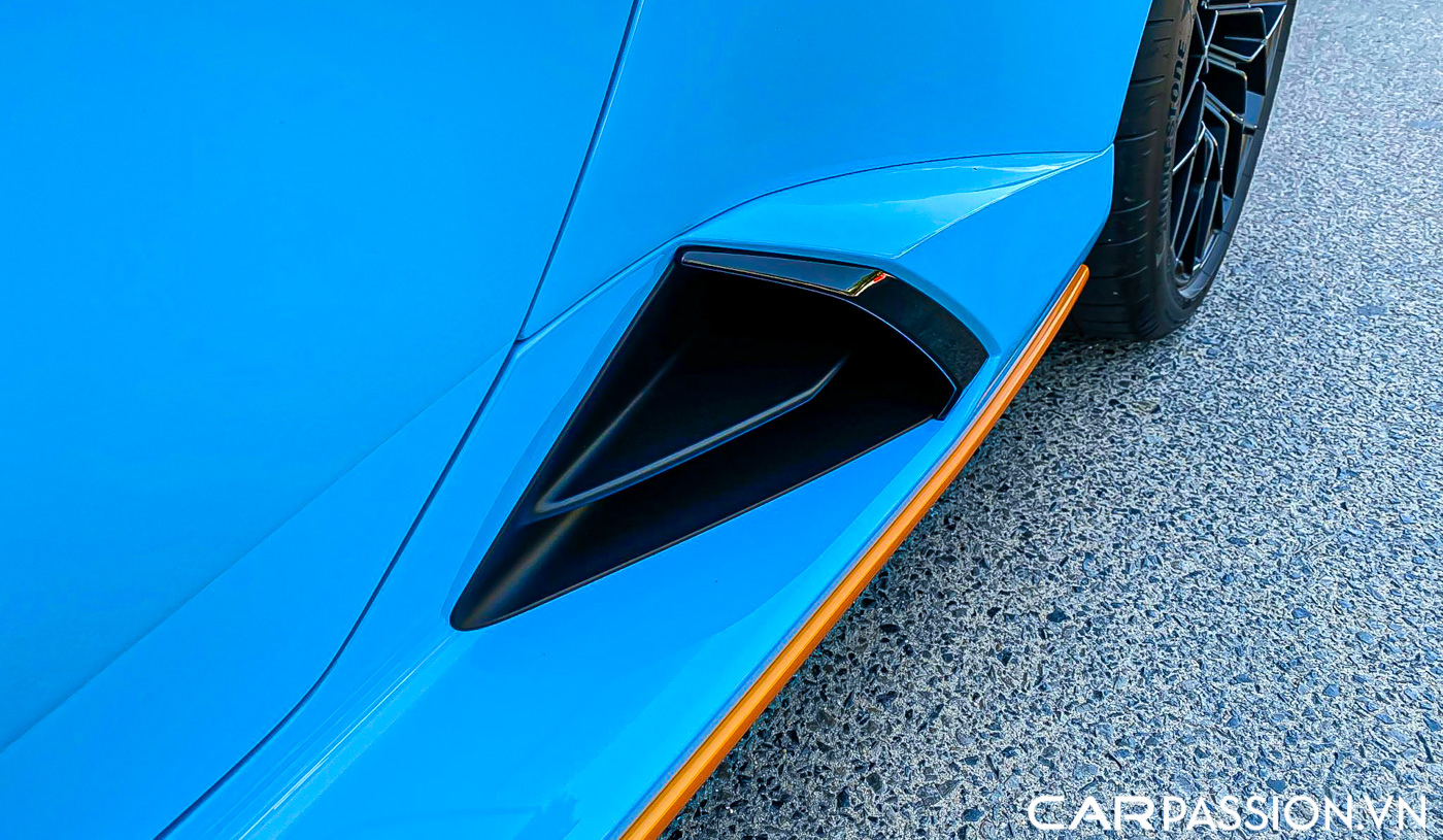 Lamborghini Huracan STO (1).JPG