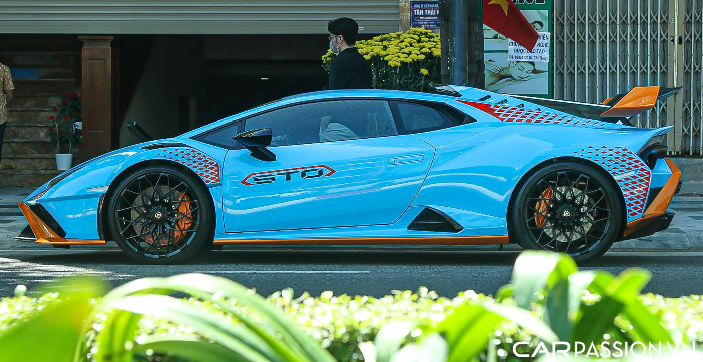 Lamborghini Huracan STO (13).JPG