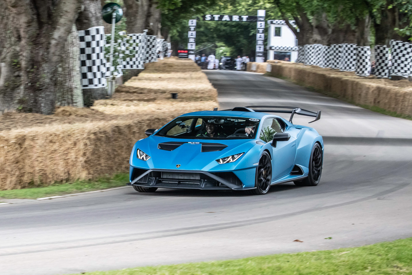 Lamborghini-mang-gì-đến-Goodwood-festival-of-speed-2021-10.jpg