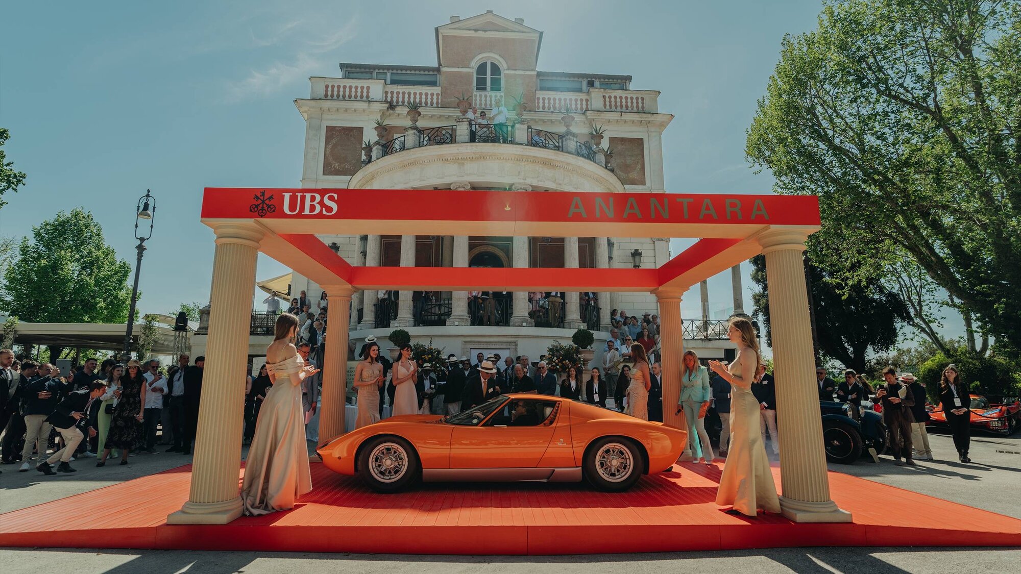 Lamborghini Miura SV-anh-8.jpeg