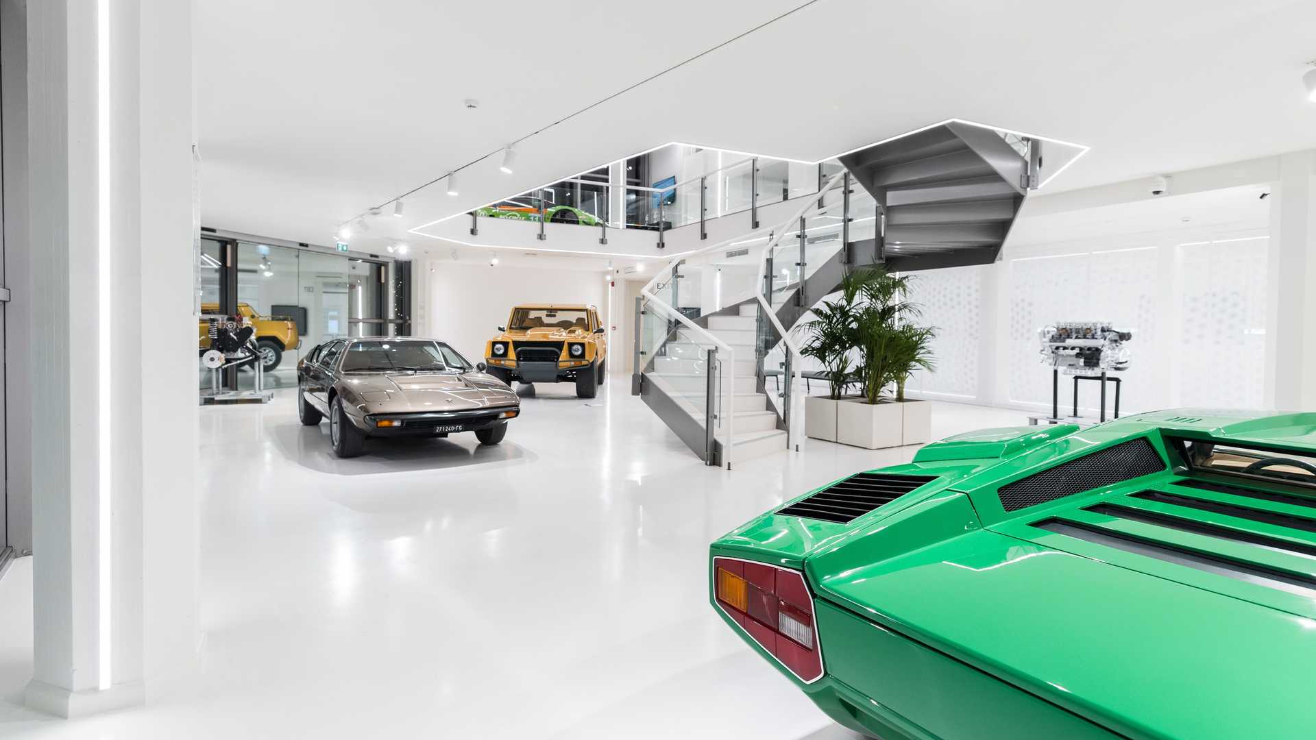 Lamborghini Museo (11).jpg