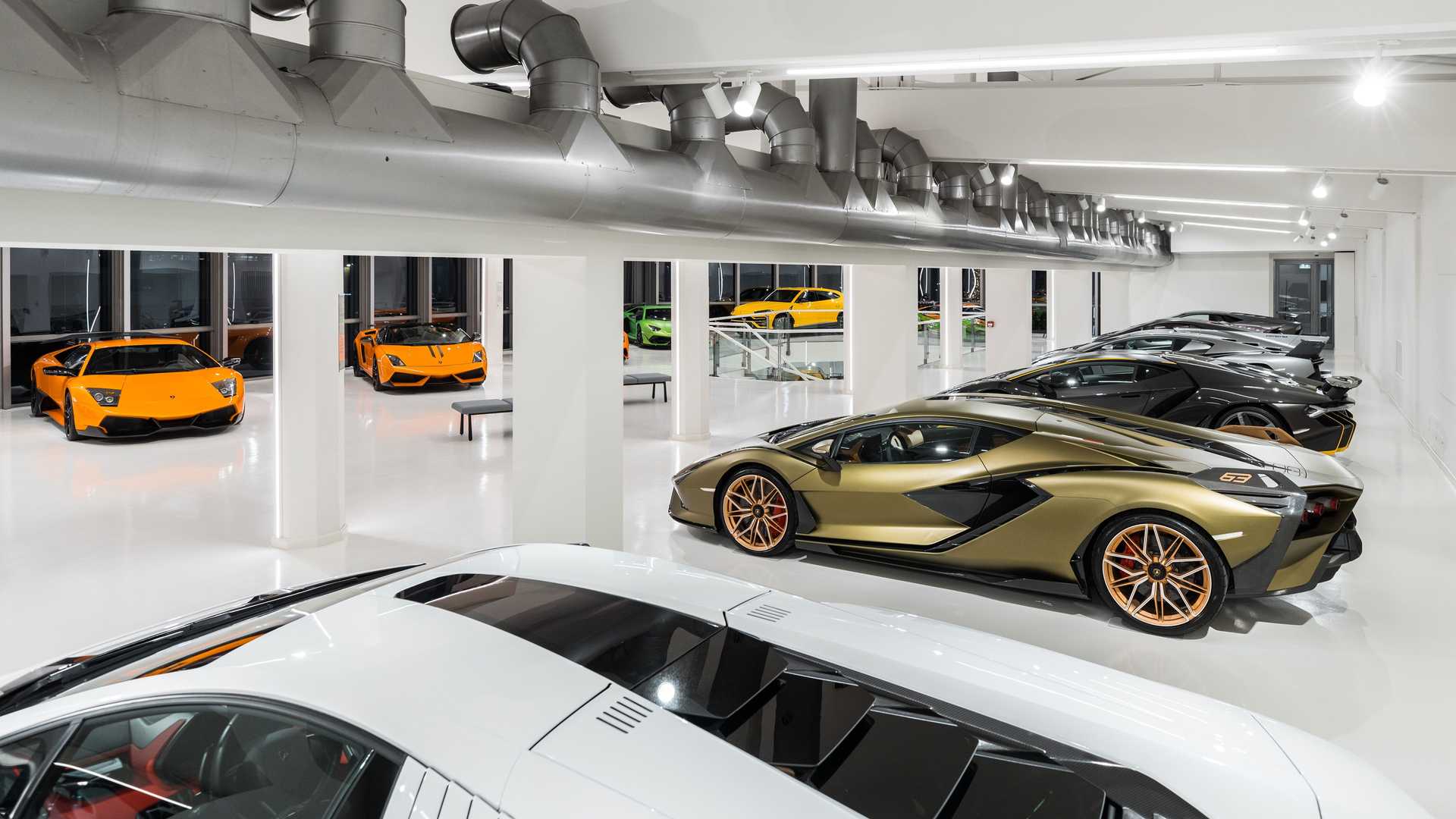 Lamborghini Museo (2).jpg