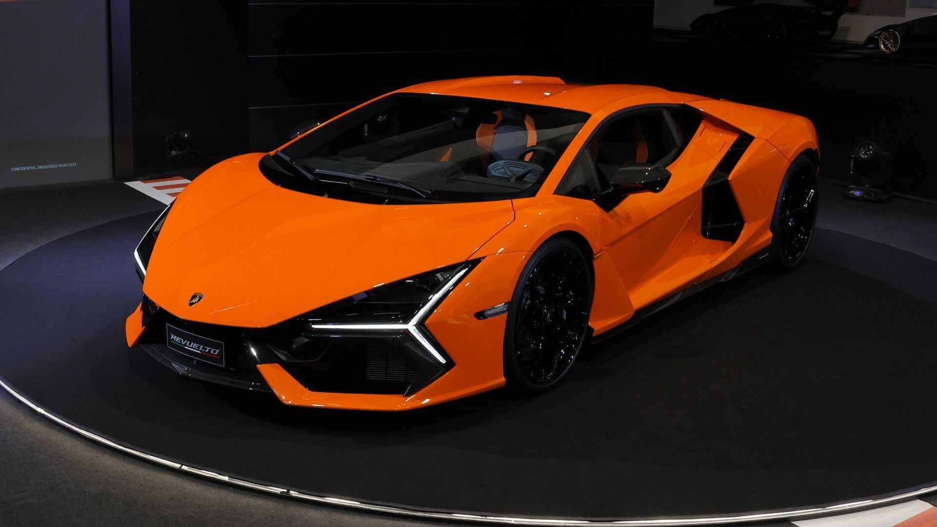 lamborghini-revuelto-anh-8.jpg.jpg