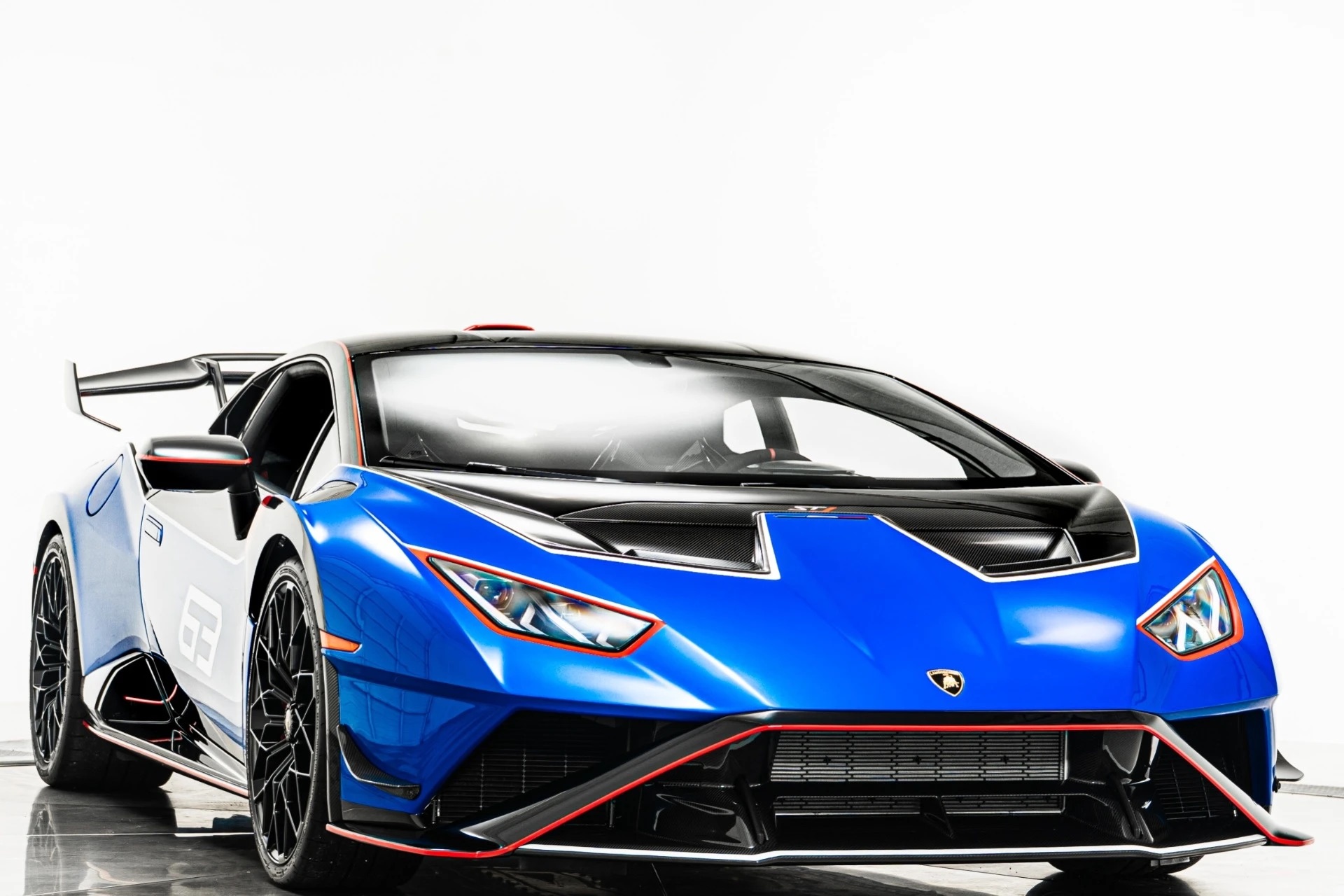 Lamborghini_Huracan_STJ_Marshall_Goldman_Motor_3_.jpg