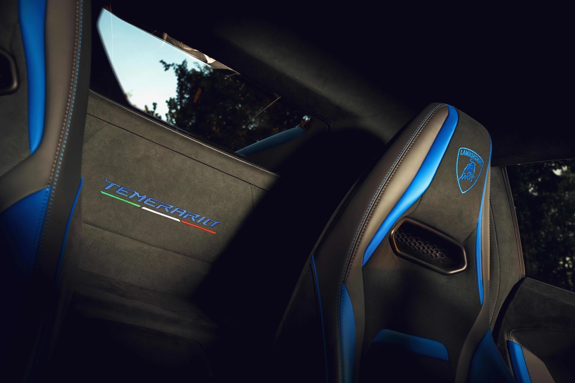 Lamborghini_Temerario_Porto_Cervo_15.jpg