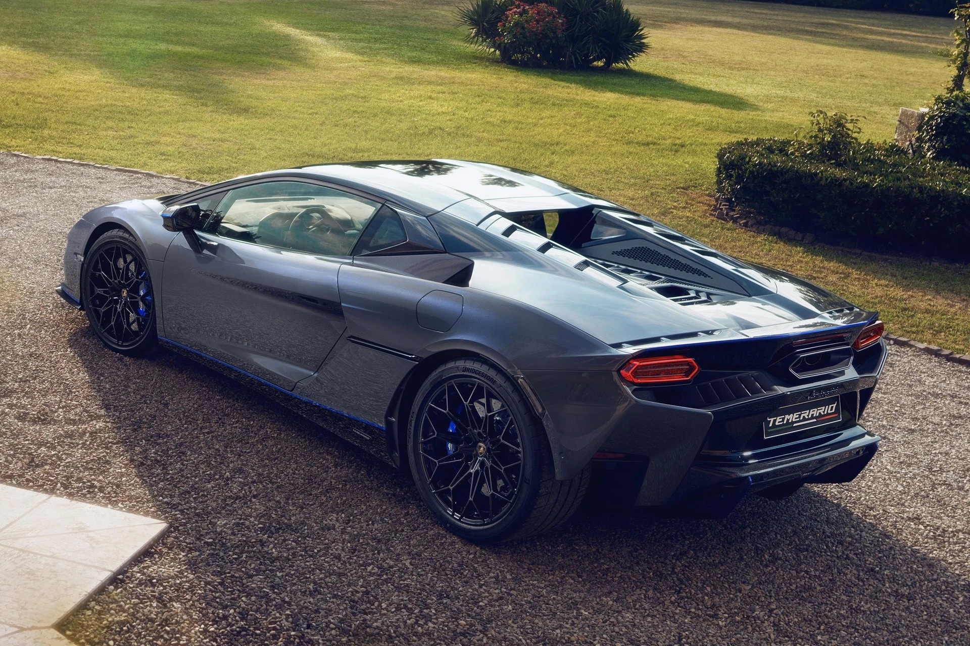 Lamborghini_Temerario_Porto_Cervo_5.jpg
