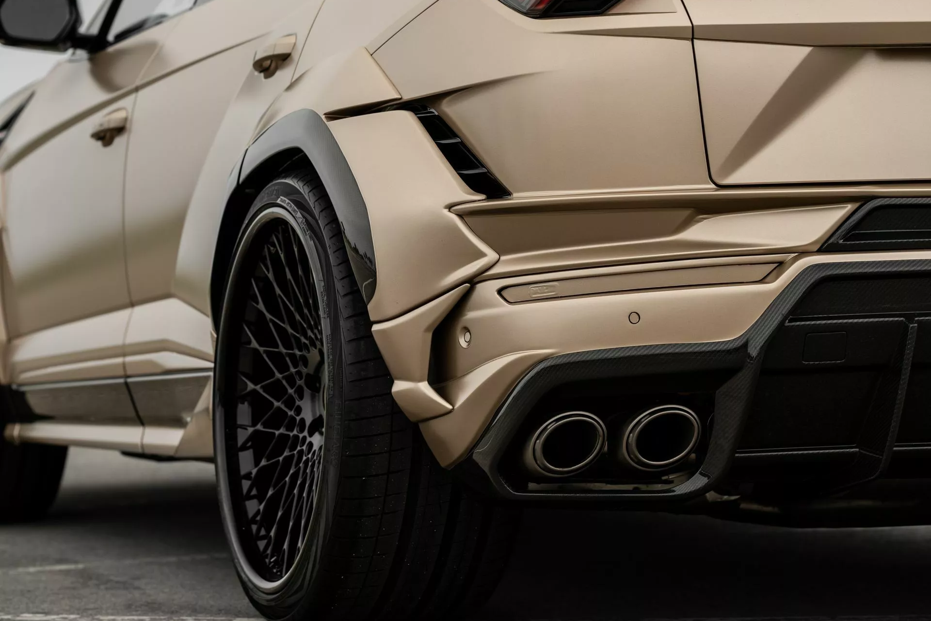 Lamborghini_Urus_1016_Industries_10.png