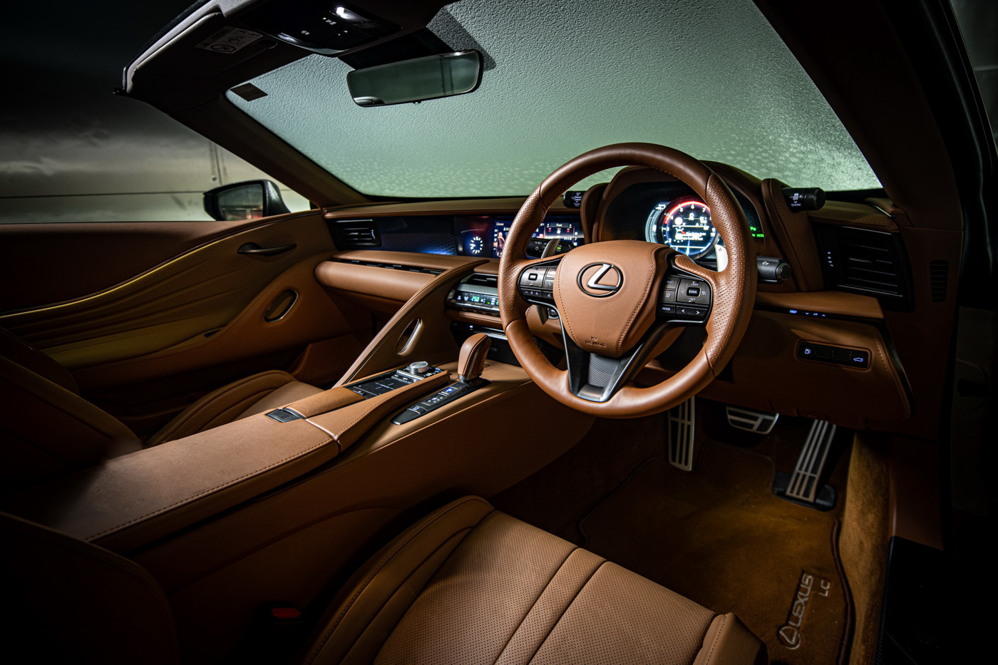 LC 500 Convertible (10).JPG