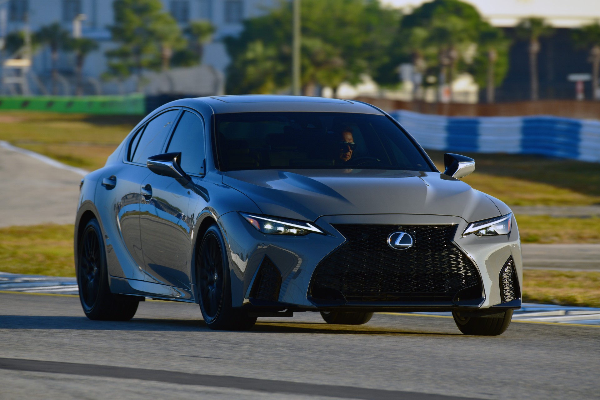 lexus (24).jpg