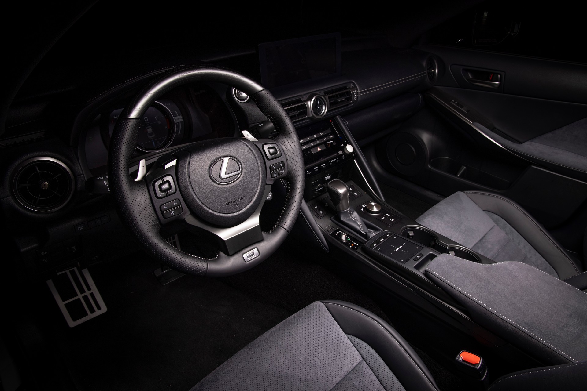lexus (9).jpg