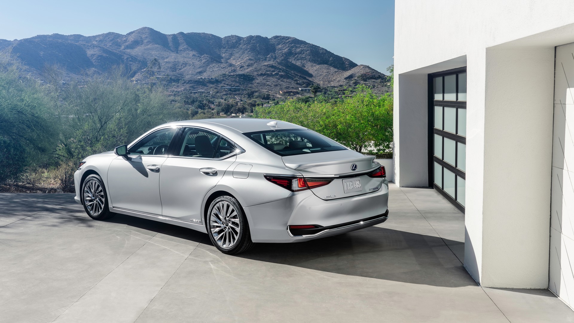 Lexus ES (35).jpg