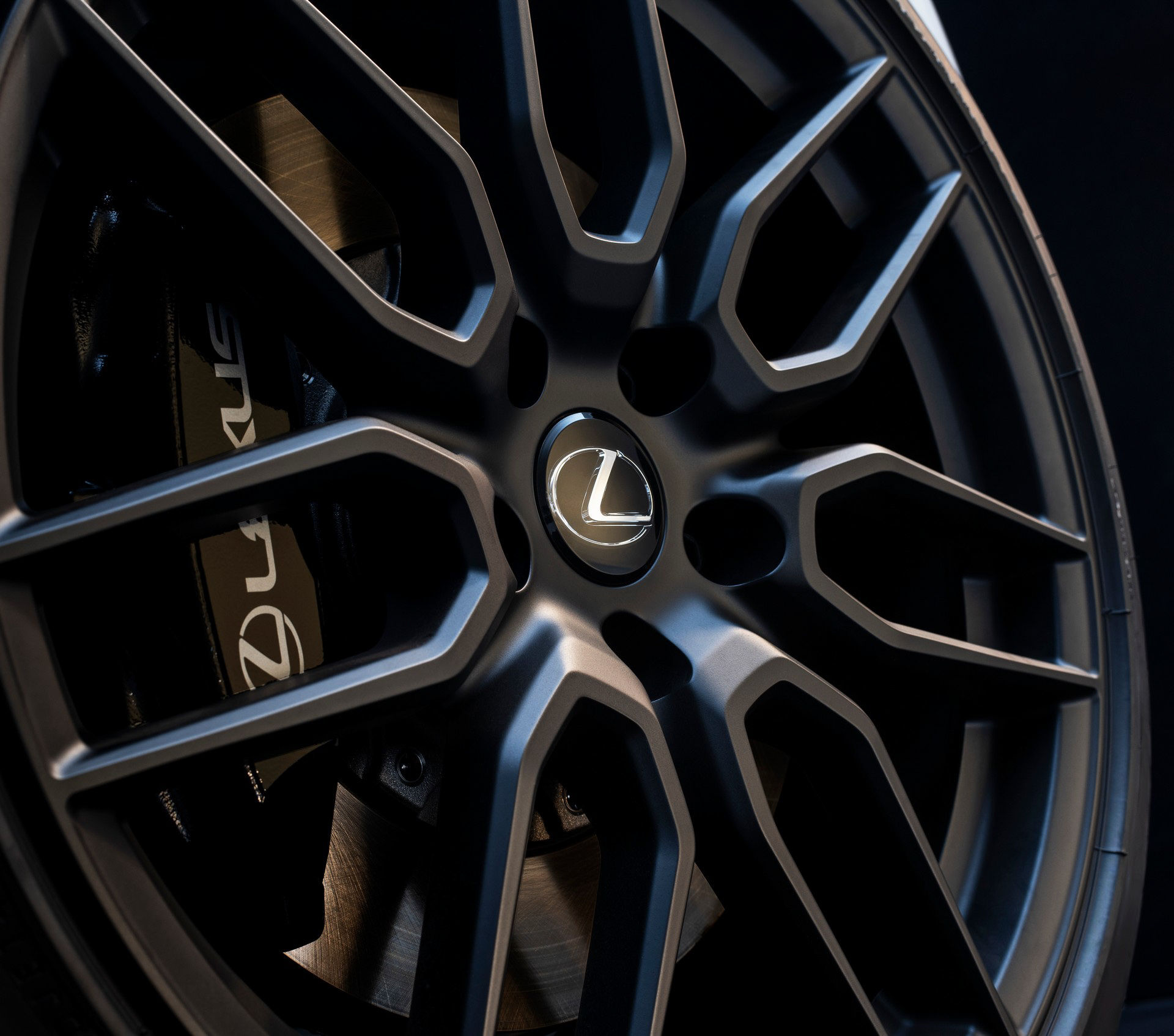 Lexus IS 500 (27).JPG