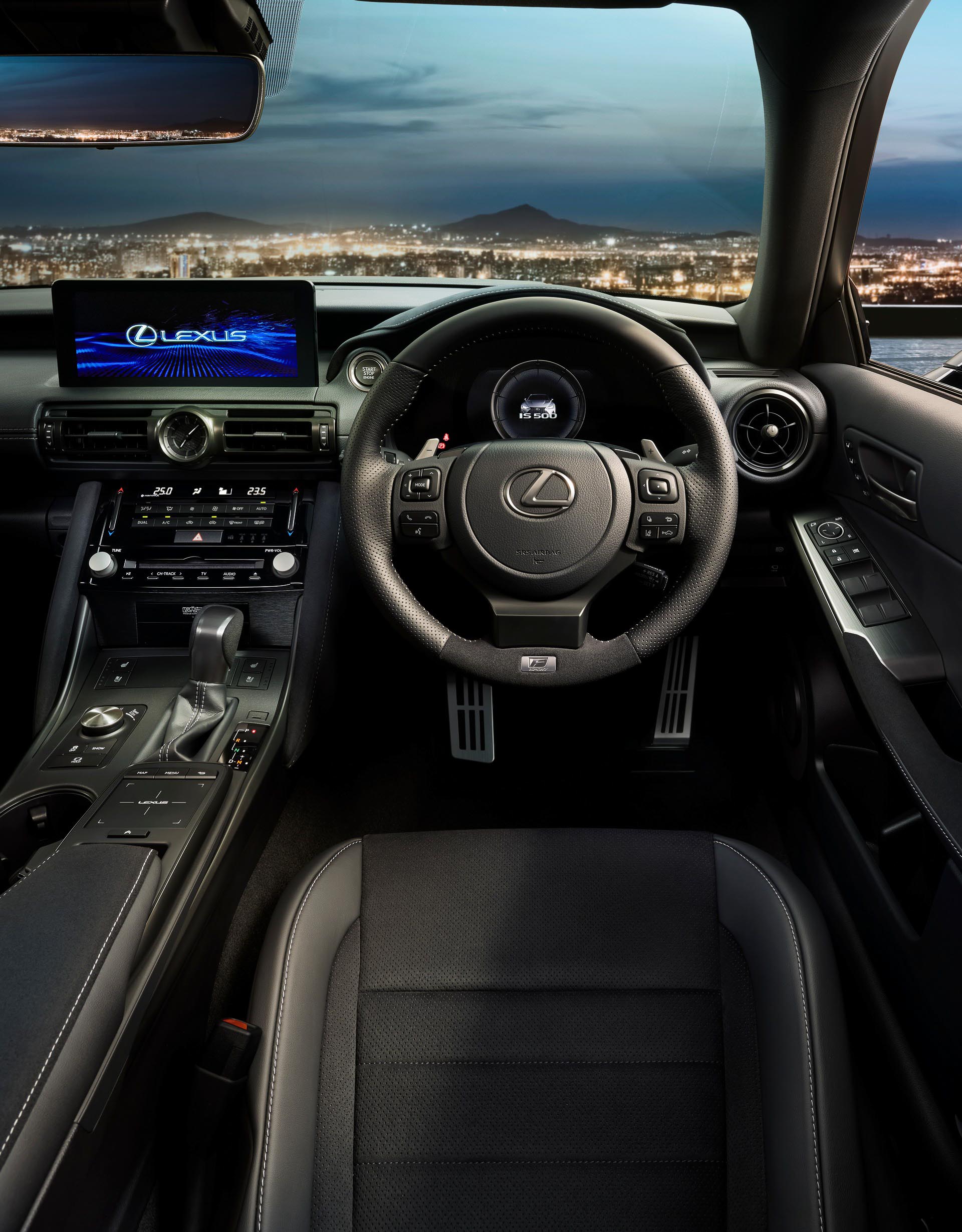 Lexus IS 500 (35).JPG