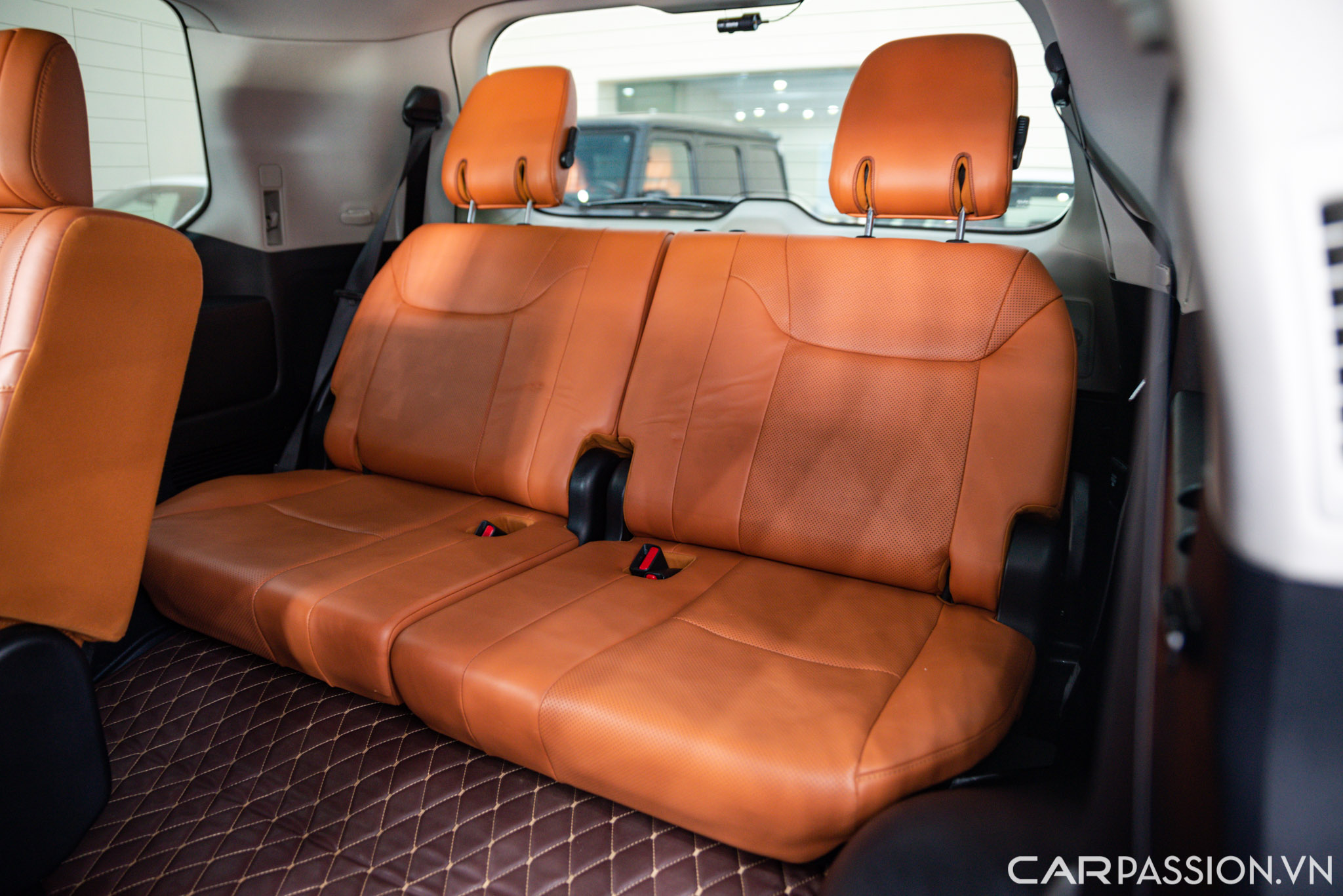 Lexus LX 570 (21).jpg