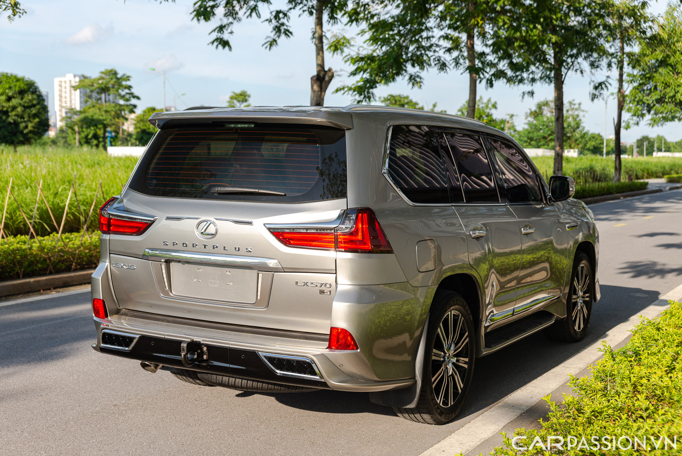 Lexus LX 570 SportPlus (10).JPG