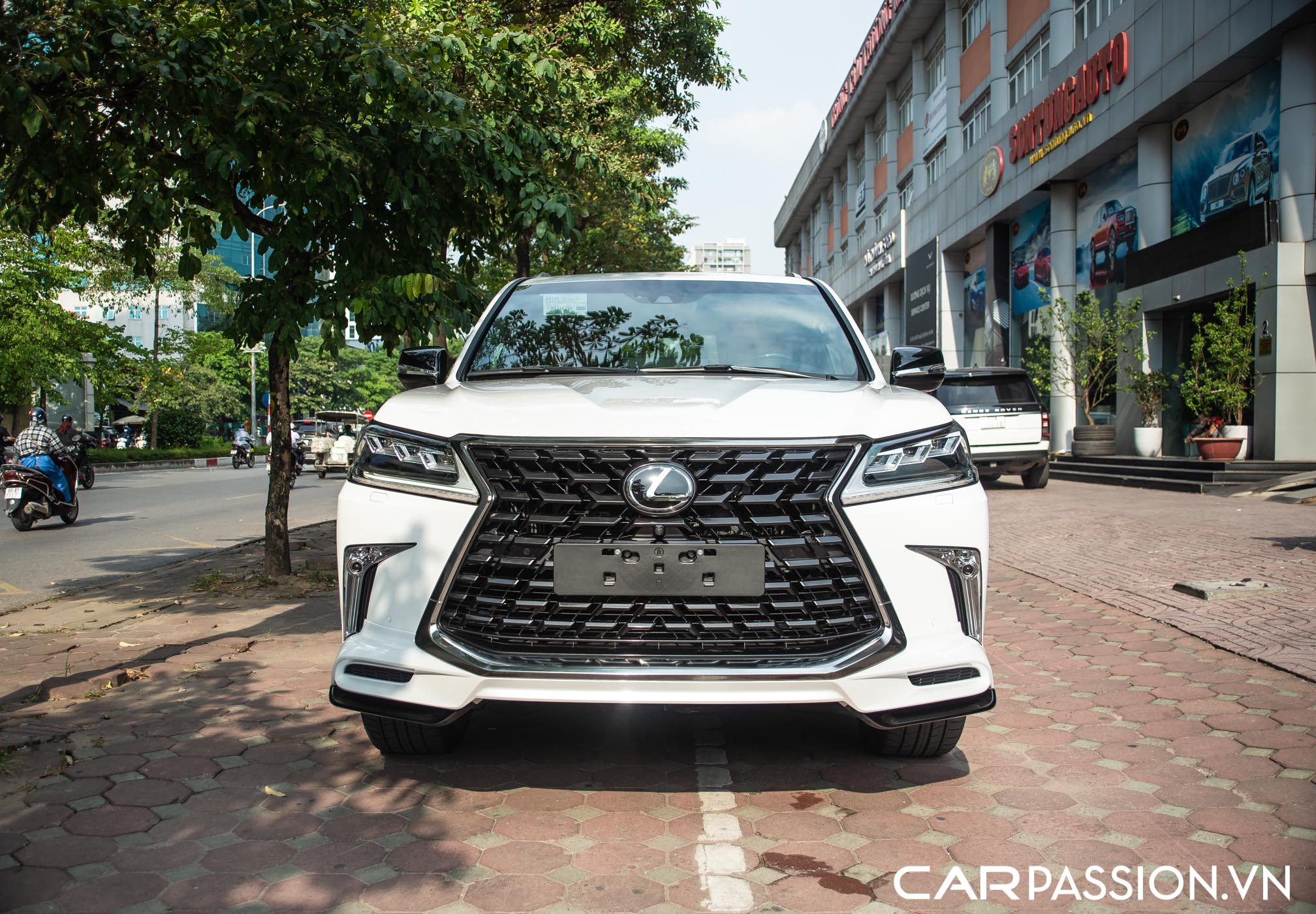 Lexus LX570 MBS 2021 (11).JPG