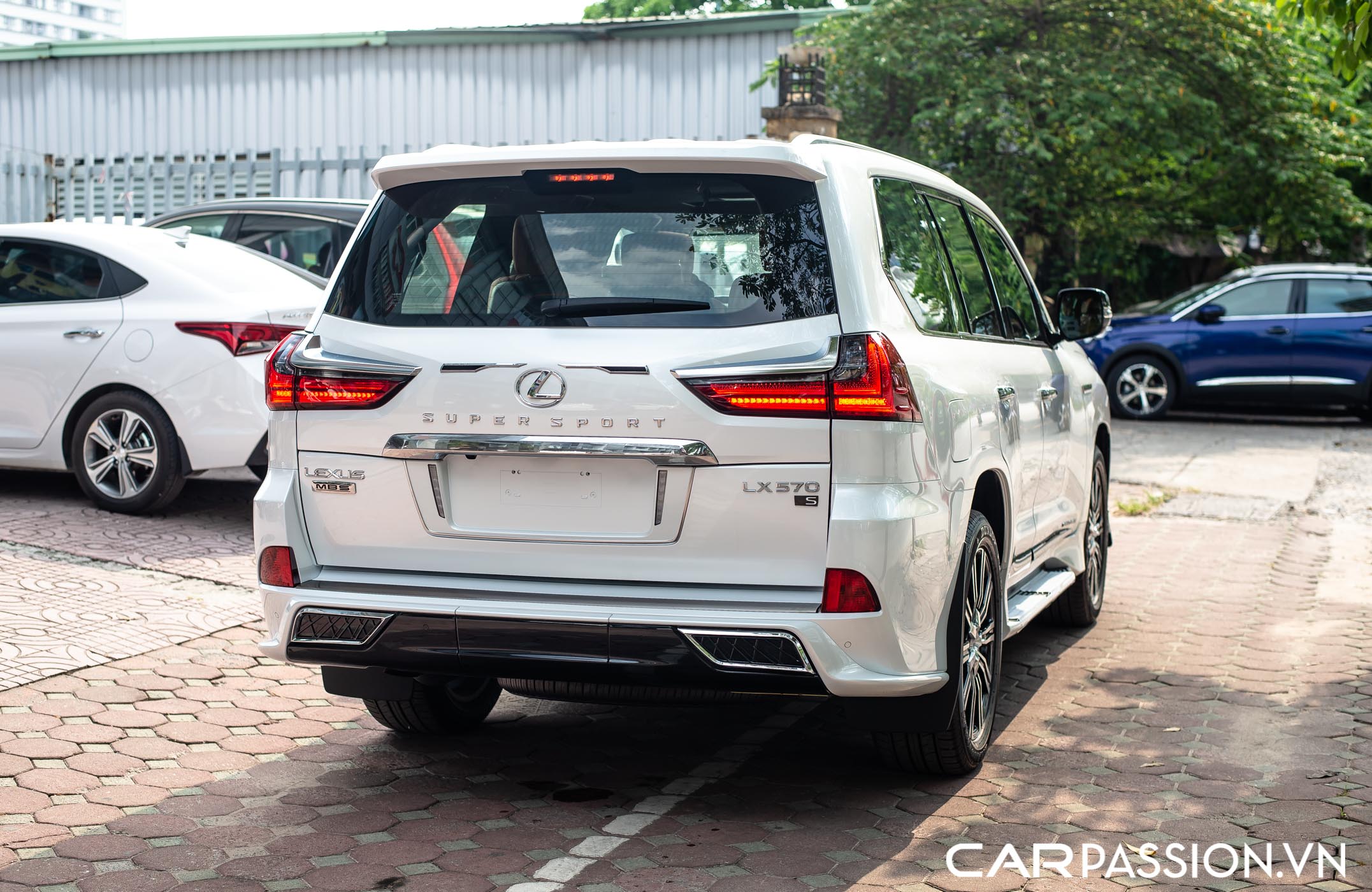 Lexus LX570 MBS 2021 (5).JPG
